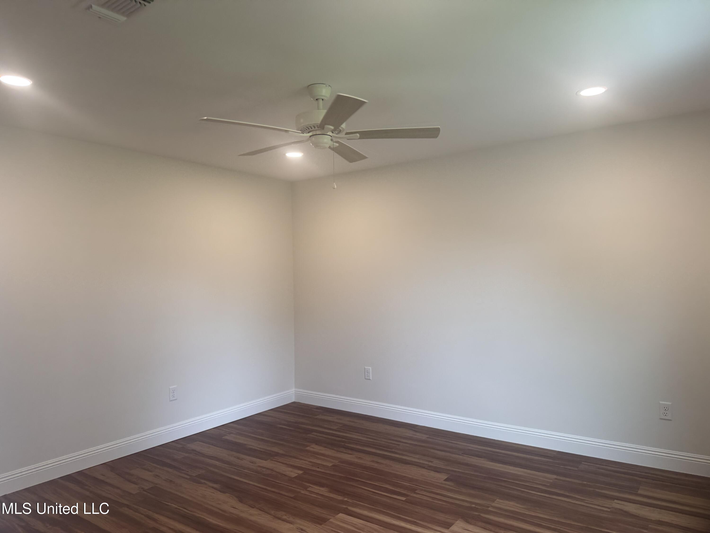 4012 Southern Oaks Circle Circle, Gulfport, Mississippi image 28