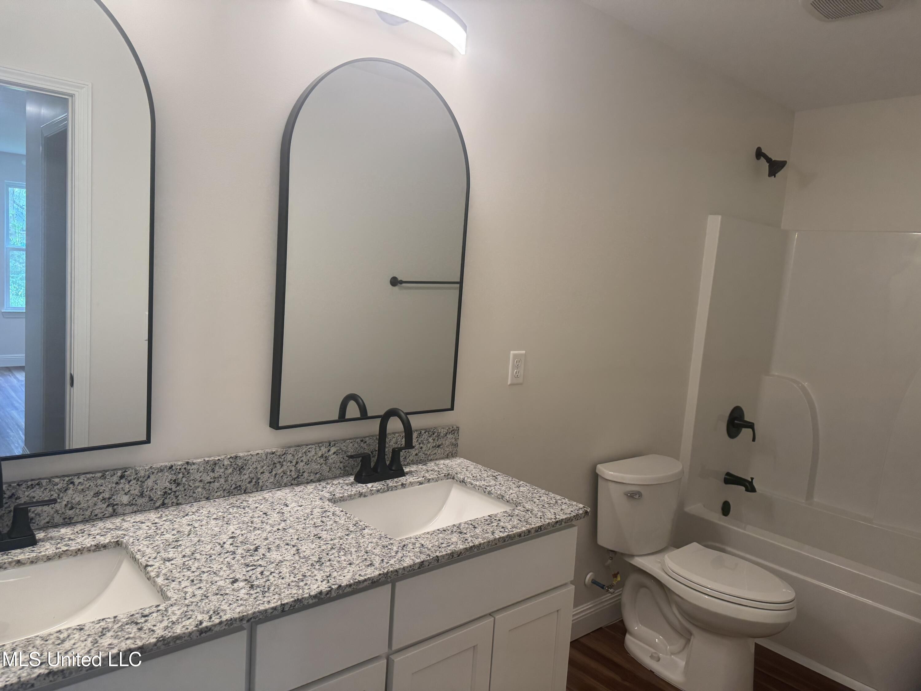 4012 Southern Oaks Circle Circle, Gulfport, Mississippi image 31