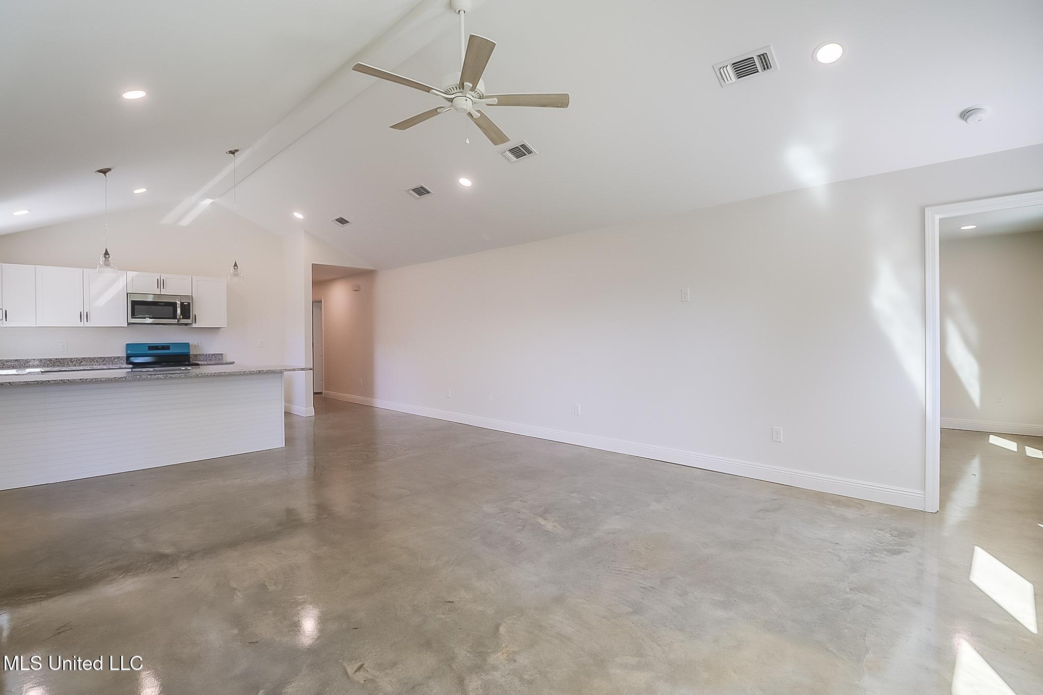4012 Southern Oaks Circle Circle, Gulfport, Mississippi image 15