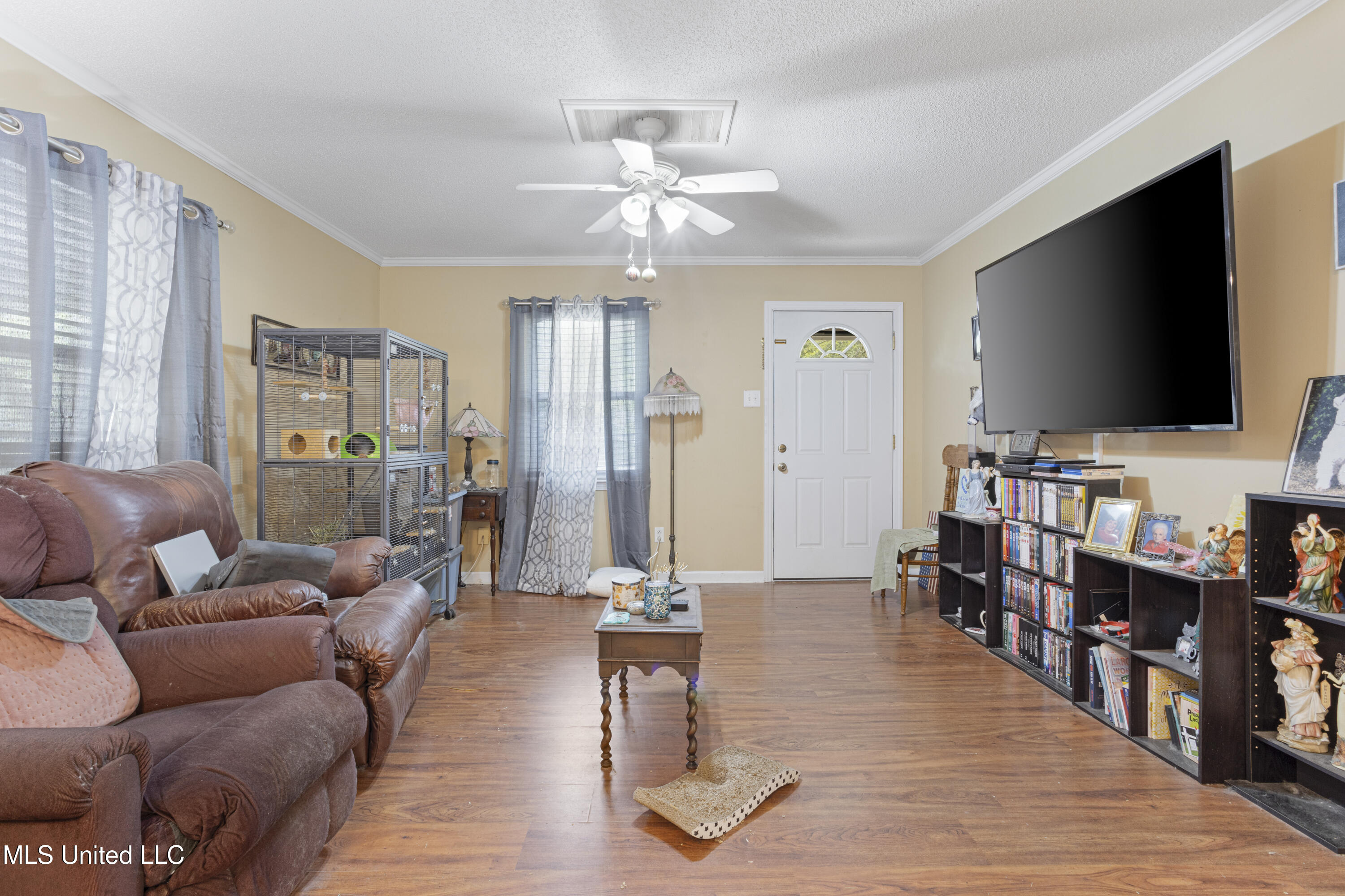 3108 Bemis Avenue, Gautier, Mississippi image 3