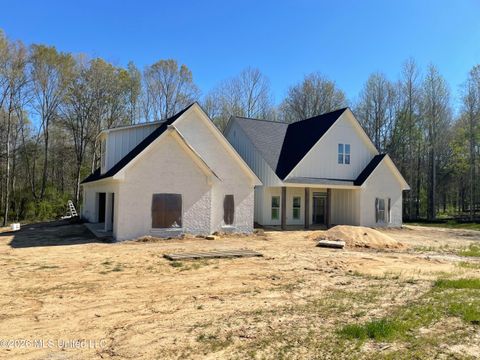 Homes For Sale - 120 Cross  Wind Drive<br/> Flora, MS 39071