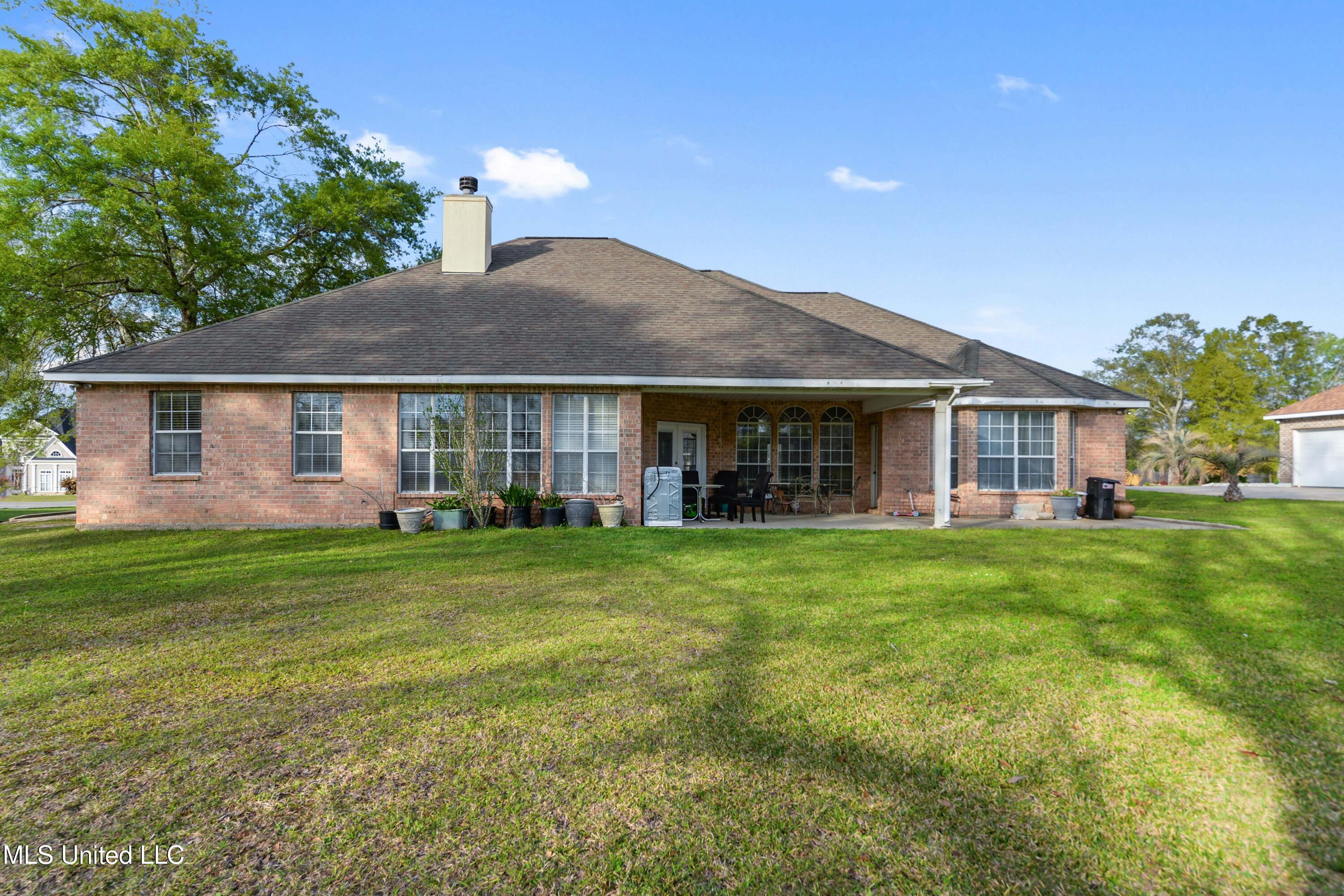 14215 N White Swan Drive, Gulfport, Mississippi image 27