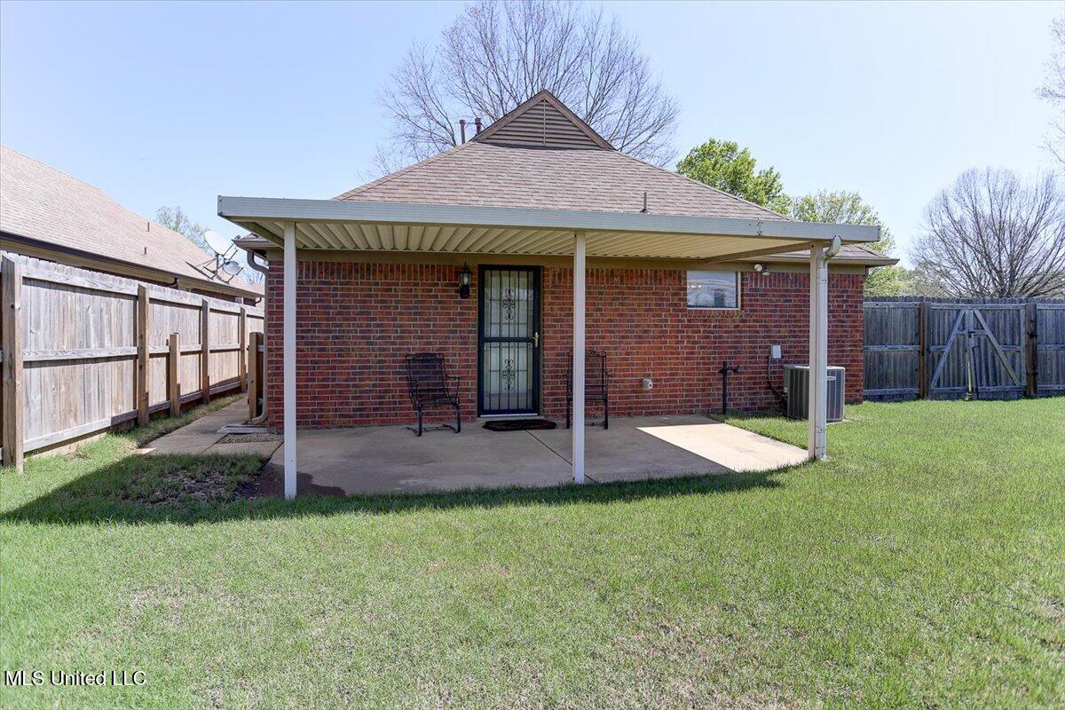 5455 Kayla Drive, Southaven, Mississippi image 24