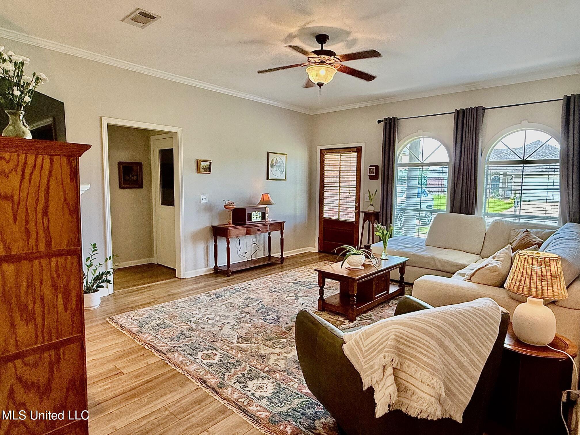 238 Crosscreek Drive, Brandon, Mississippi image 4