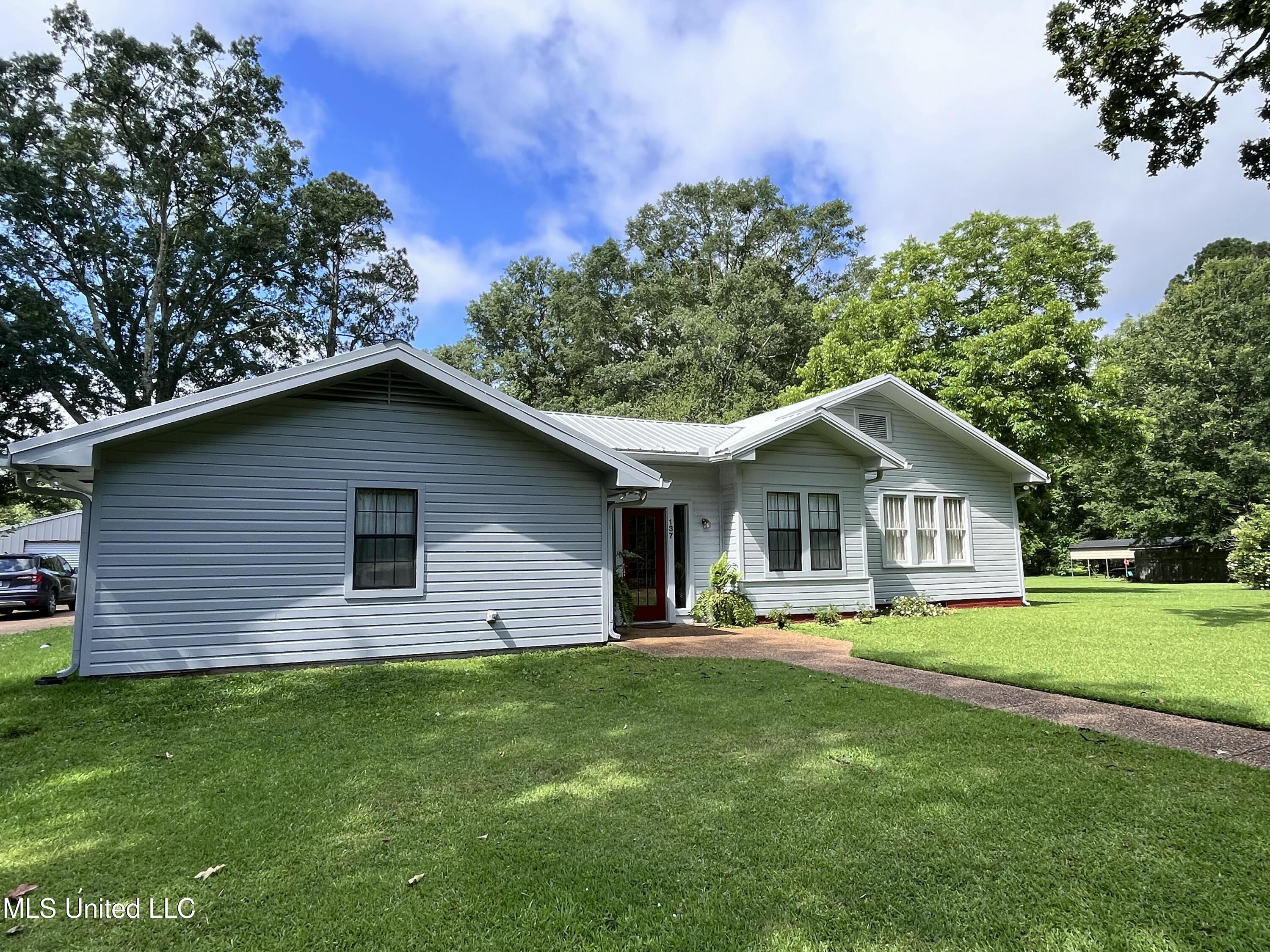 137 W Main Street, Florence, Mississippi image 12
