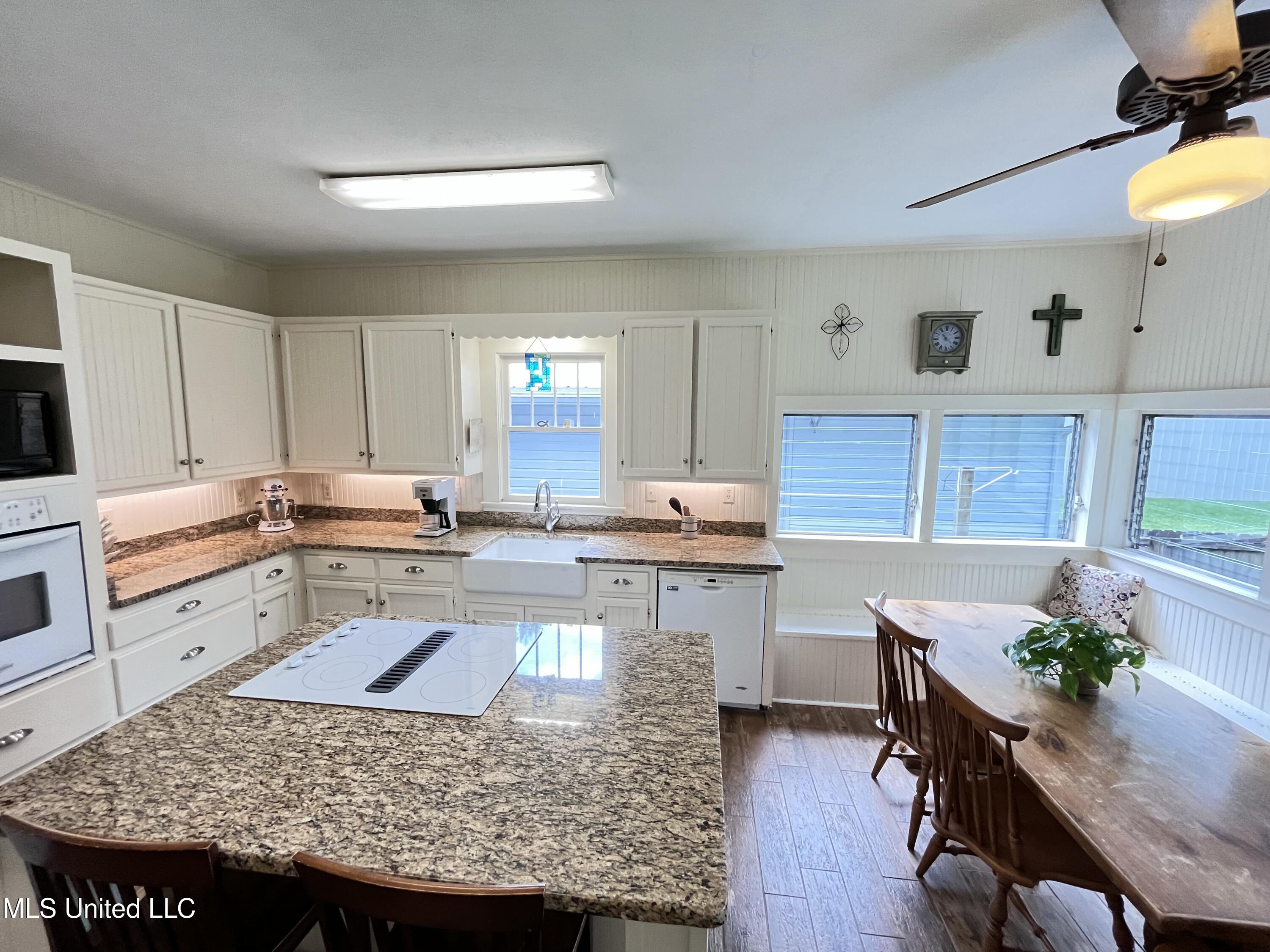 137 W Main Street, Florence, Mississippi image 20