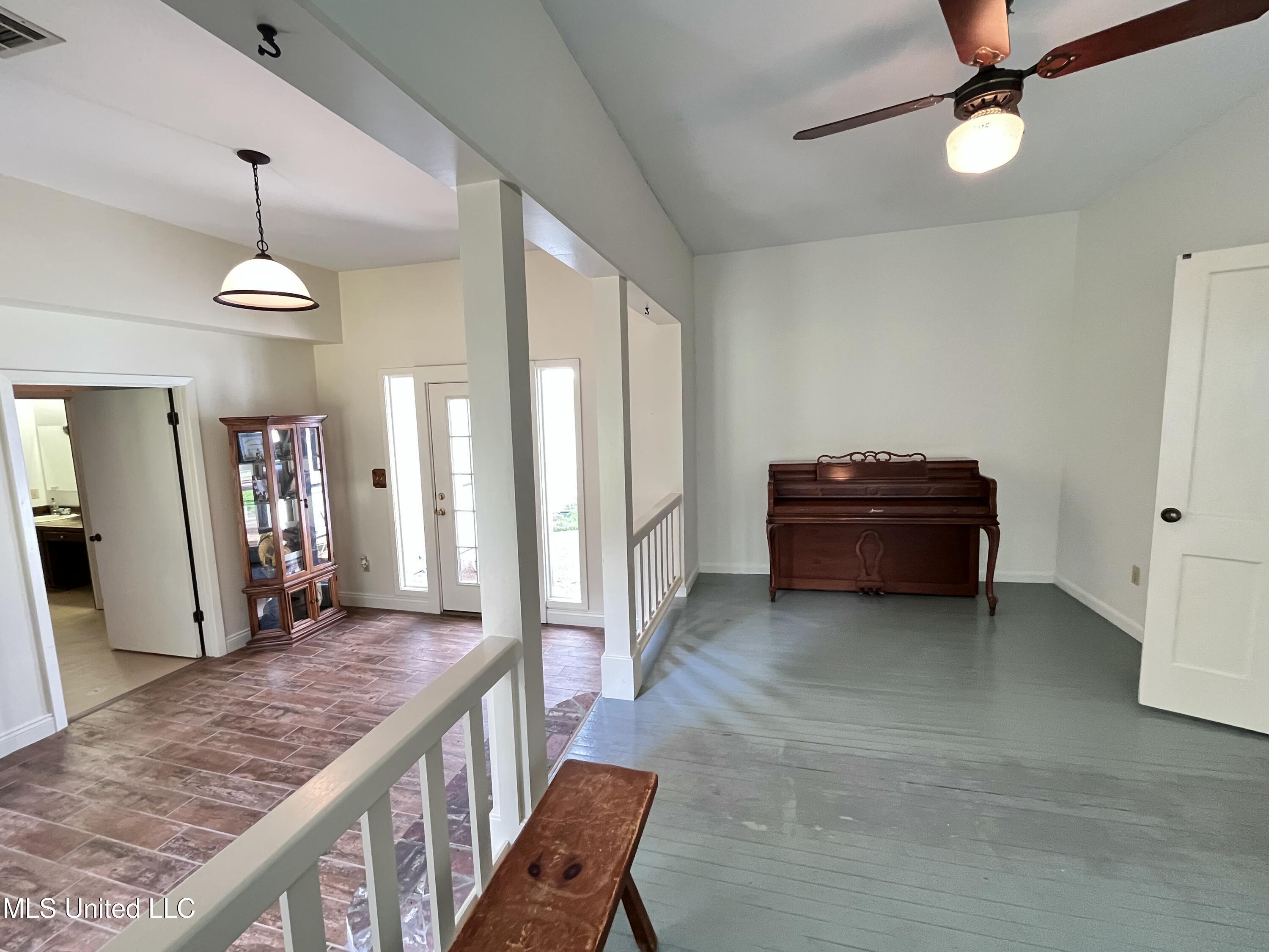 137 W Main Street, Florence, Mississippi image 15