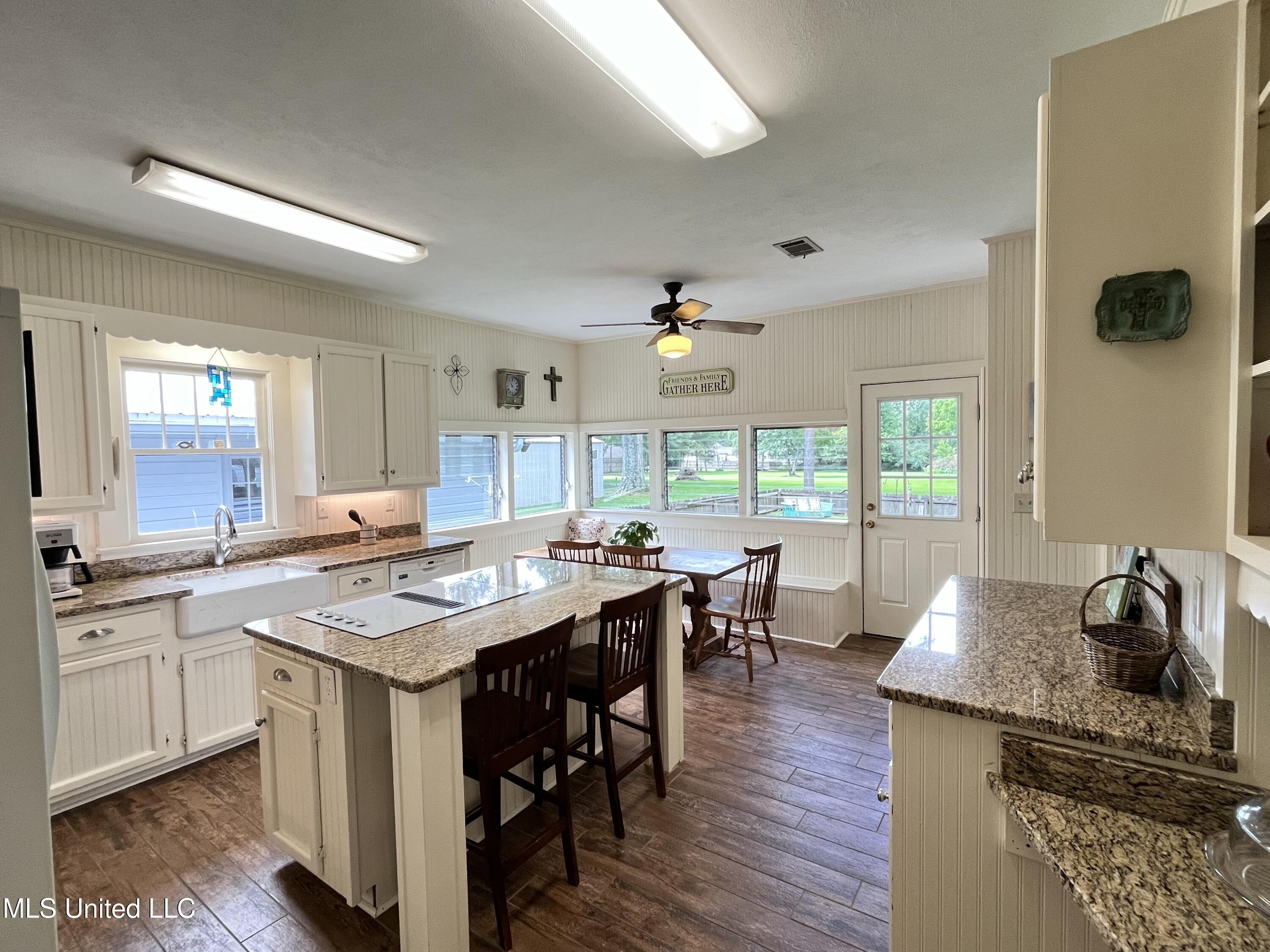 137 W Main Street, Florence, Mississippi image 26