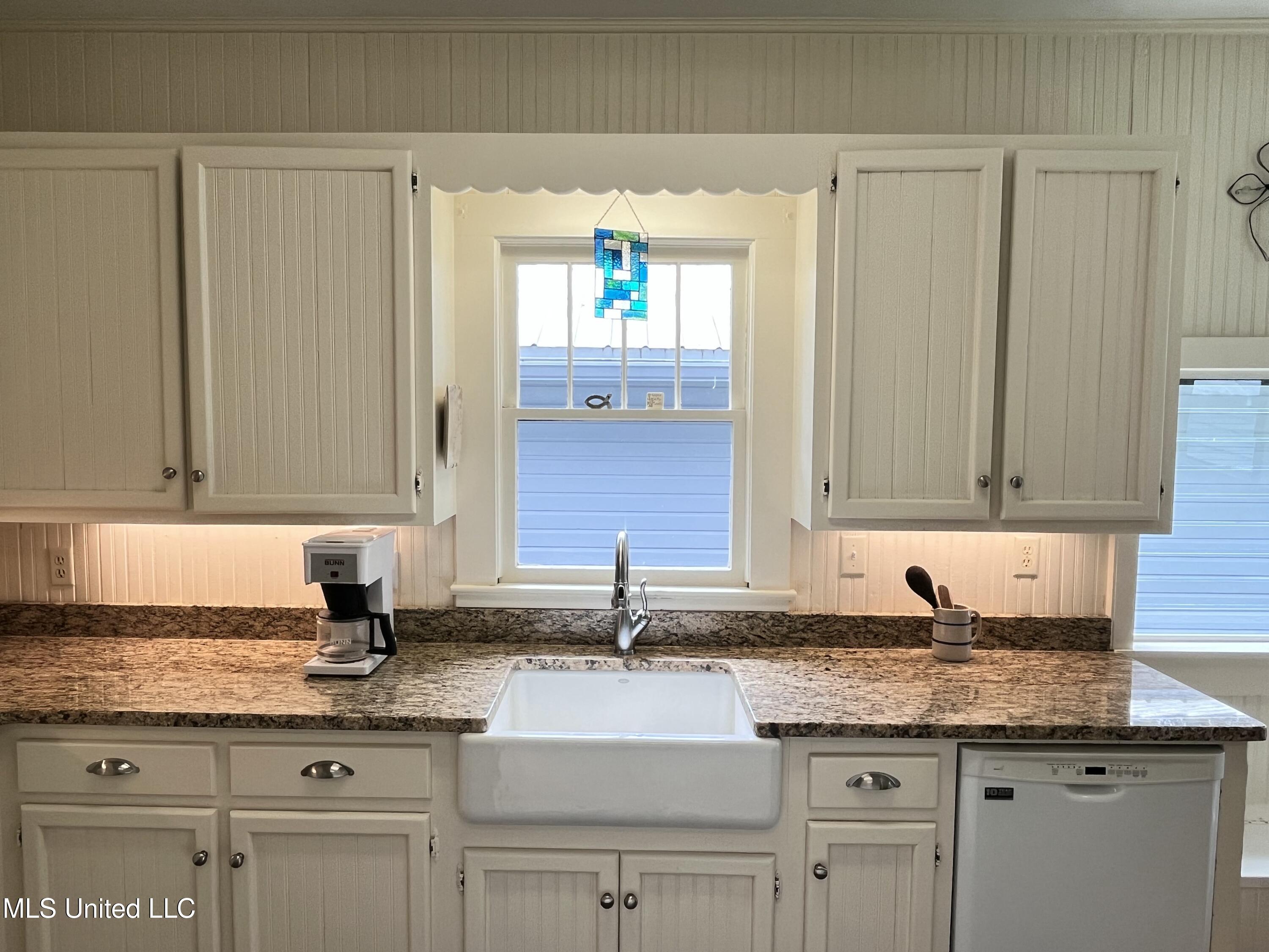 137 W Main Street, Florence, Mississippi image 23