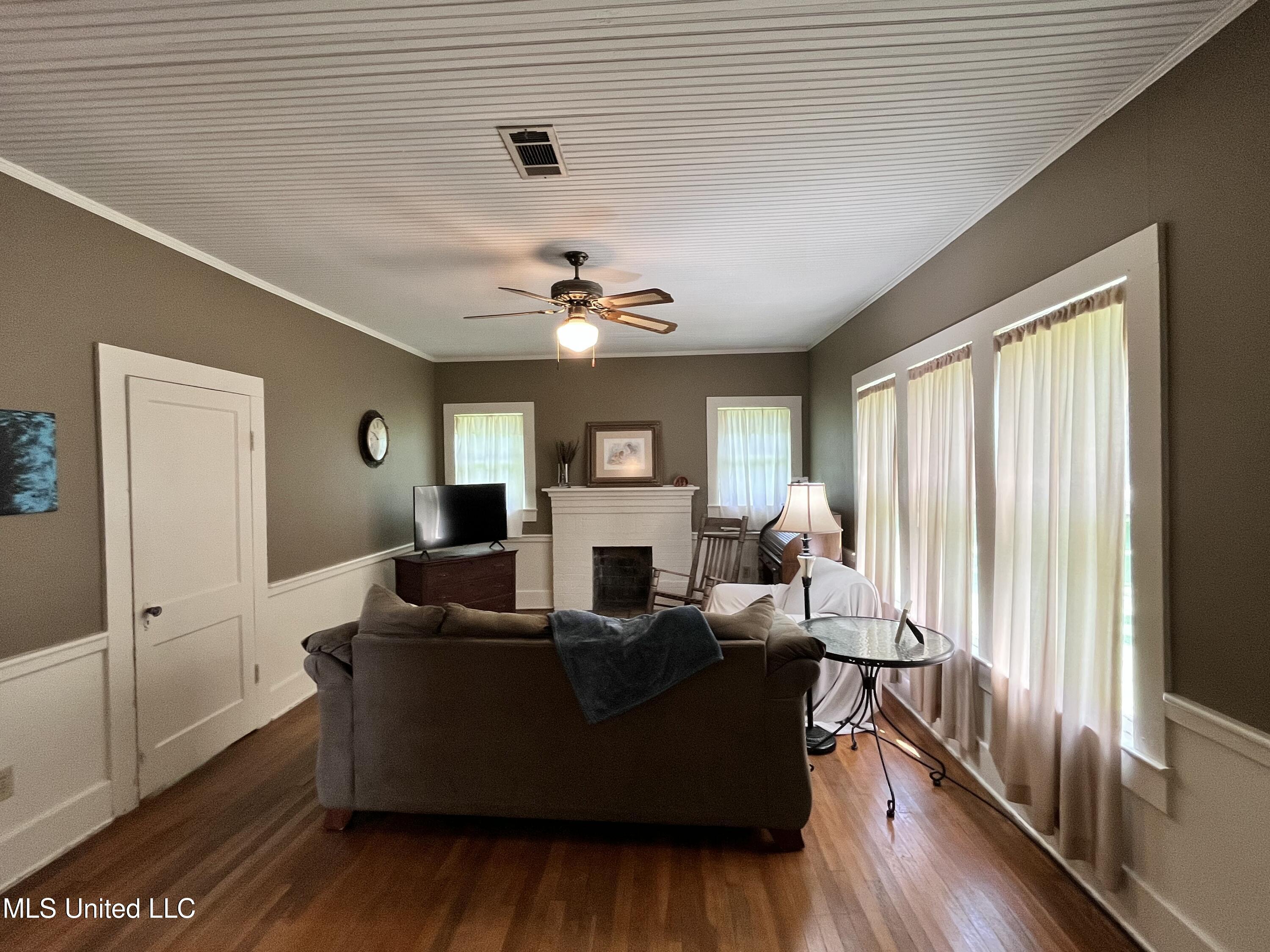 137 W Main Street, Florence, Mississippi image 16