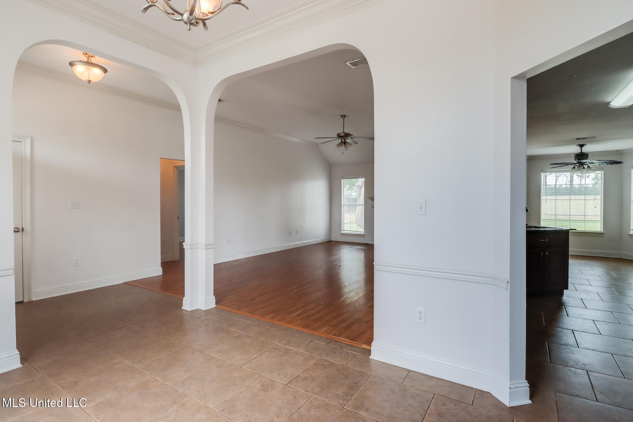 2909 Village Circle, Ocean Springs, Mississippi image 7