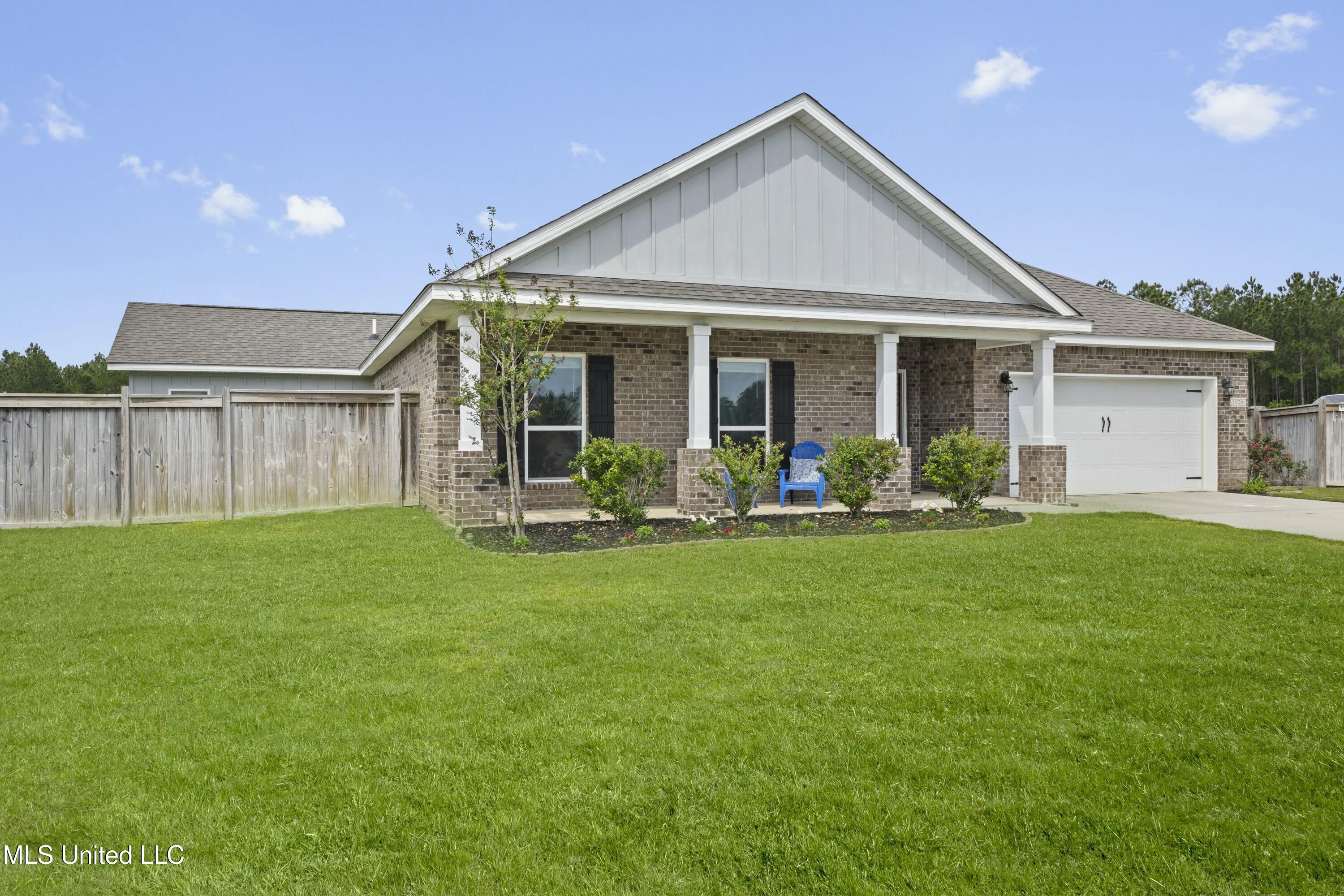 1020 Gannet Lane, Ocean Springs, Mississippi image 3