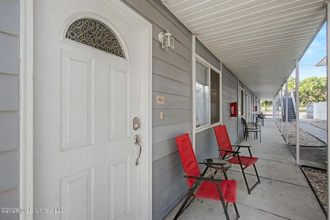 Condo For Sale - 1664 Beach Boulevard<br/> Biloxi, MS 39531