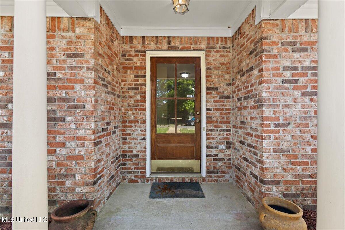 130 Basswood Circle, Brandon, Mississippi image 4