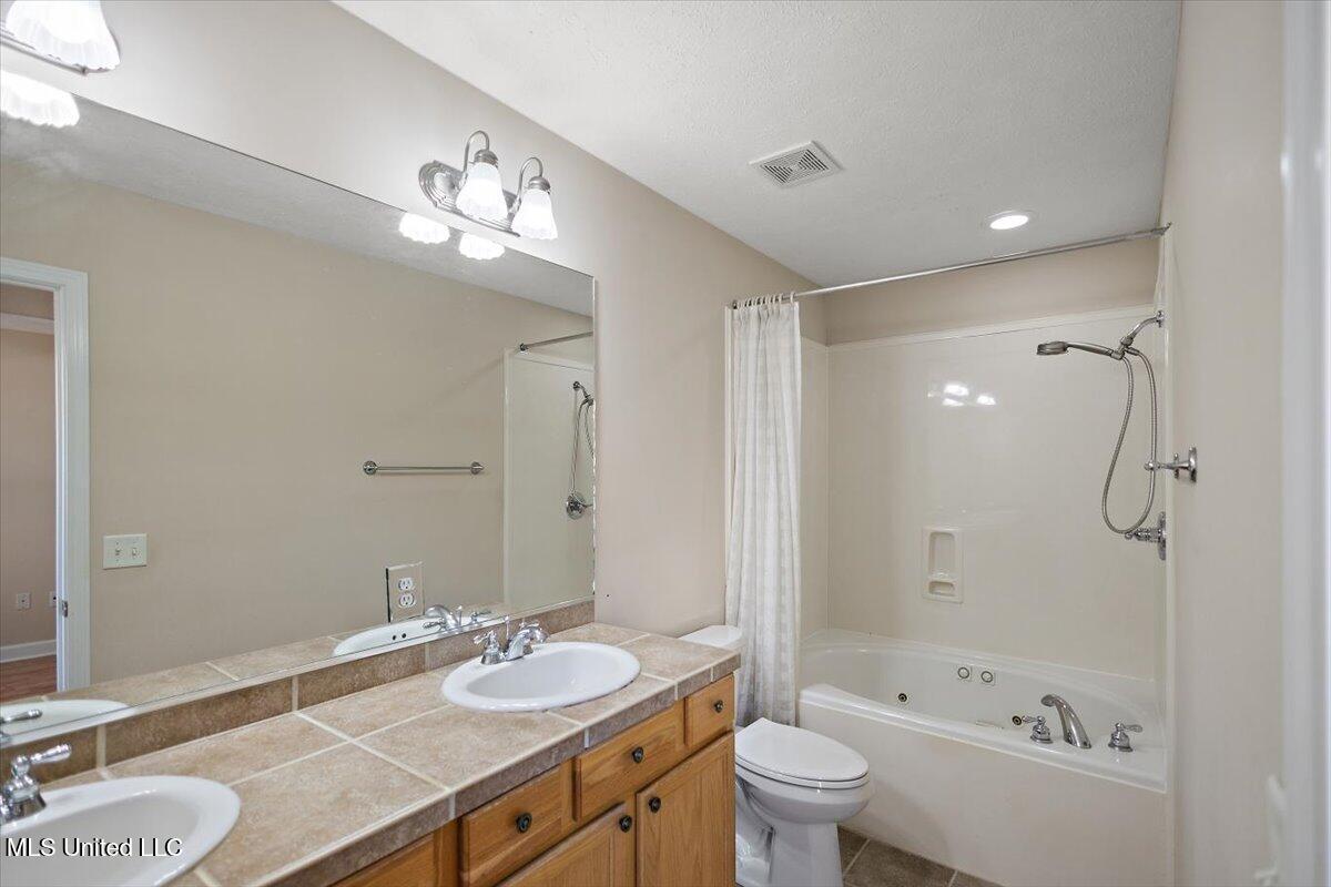 130 Basswood Circle, Brandon, Mississippi image 14