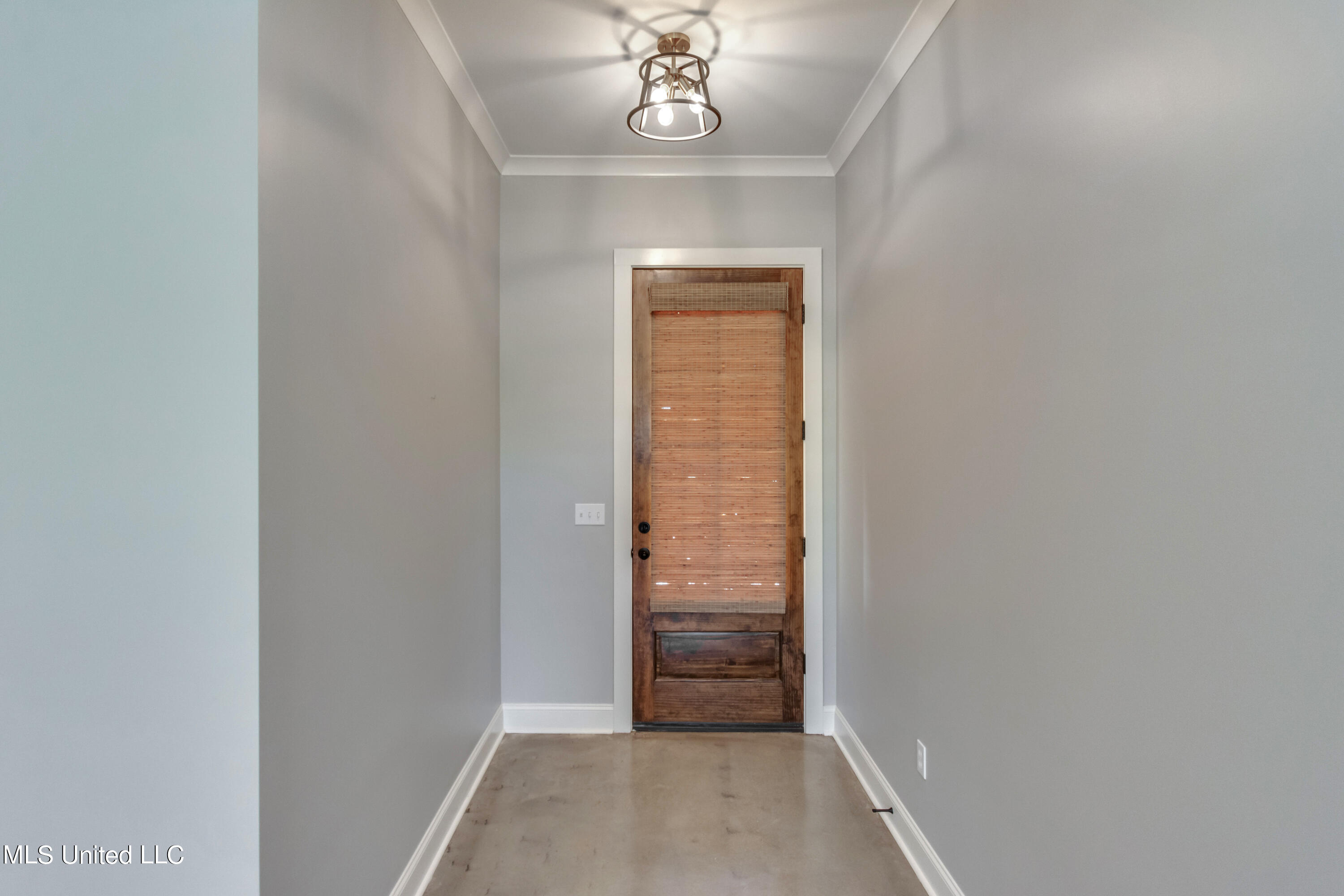 Canton, Mississippi 39046, United States, 4 Bedrooms Bedrooms, ,3 BathroomsBathrooms,Residential,Pending,59758