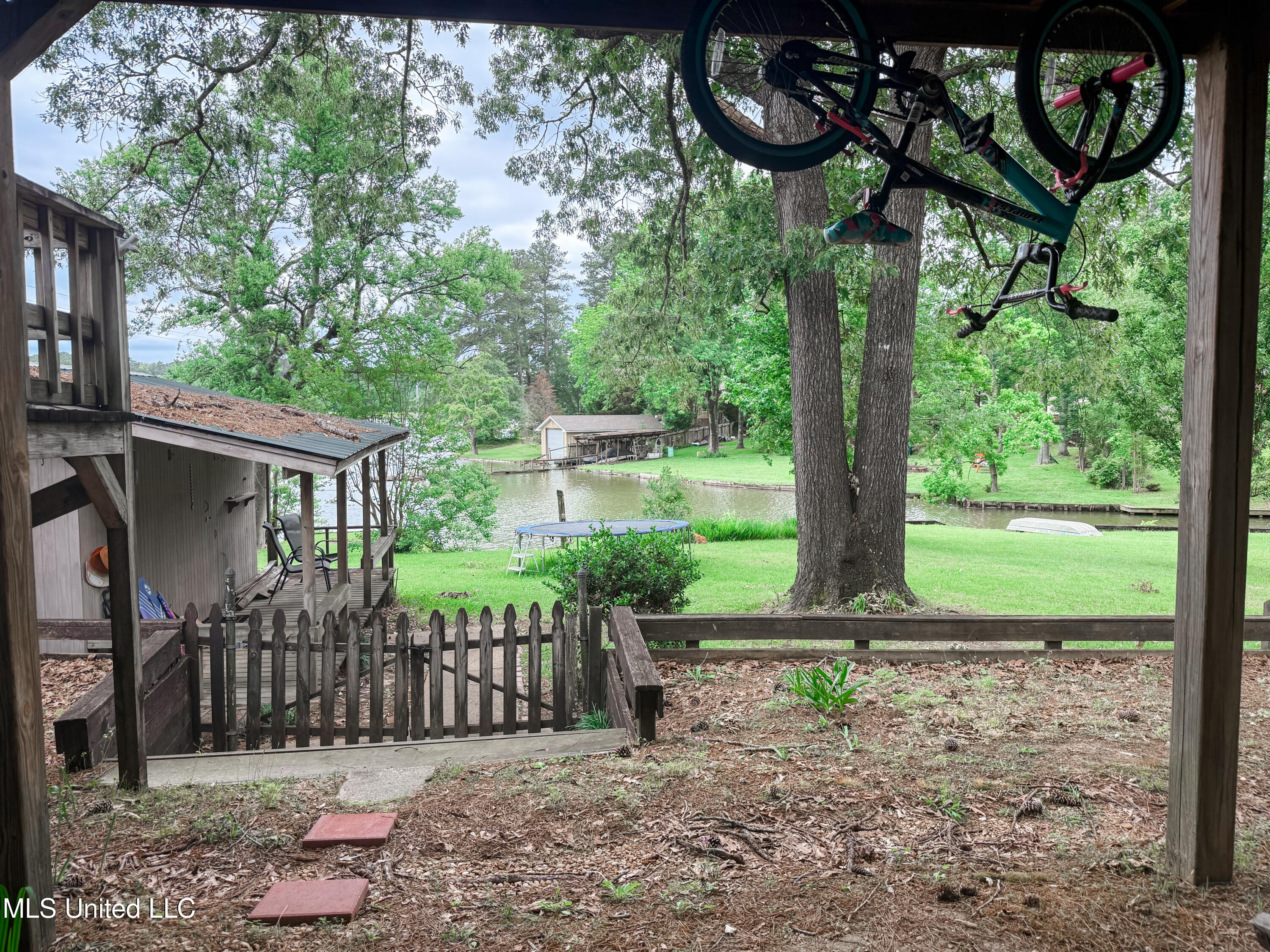 105 Point Clear, Florence, Mississippi image 36