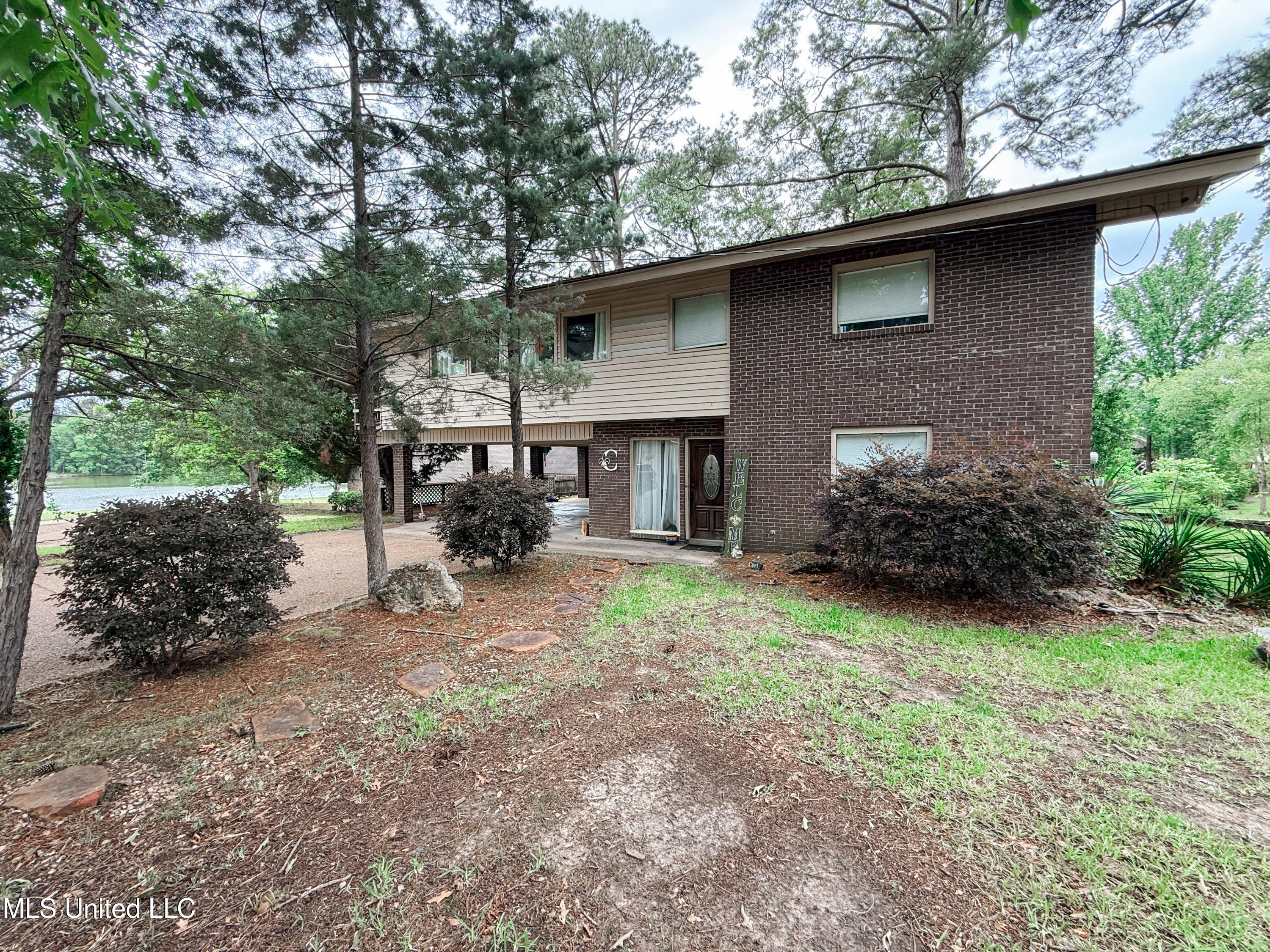 105 Point Clear, Florence, Mississippi image 1