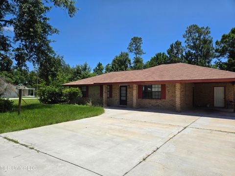 Apartment For Sale - 530 Easterbrook Street<br/> Hancock County, Bay Saint Louis, MS 39520