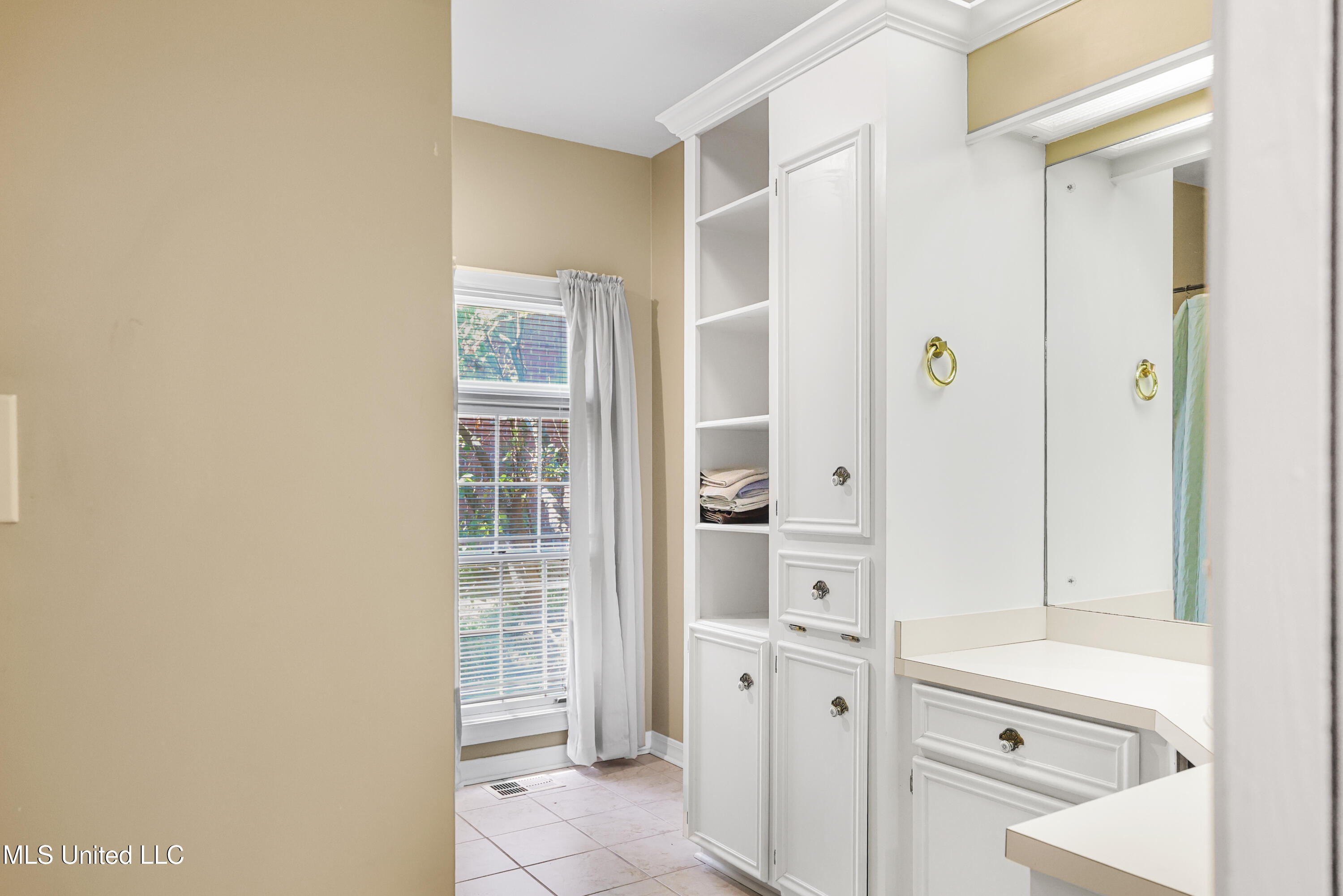 2 Oakleigh Place, Jackson, Mississippi image 35