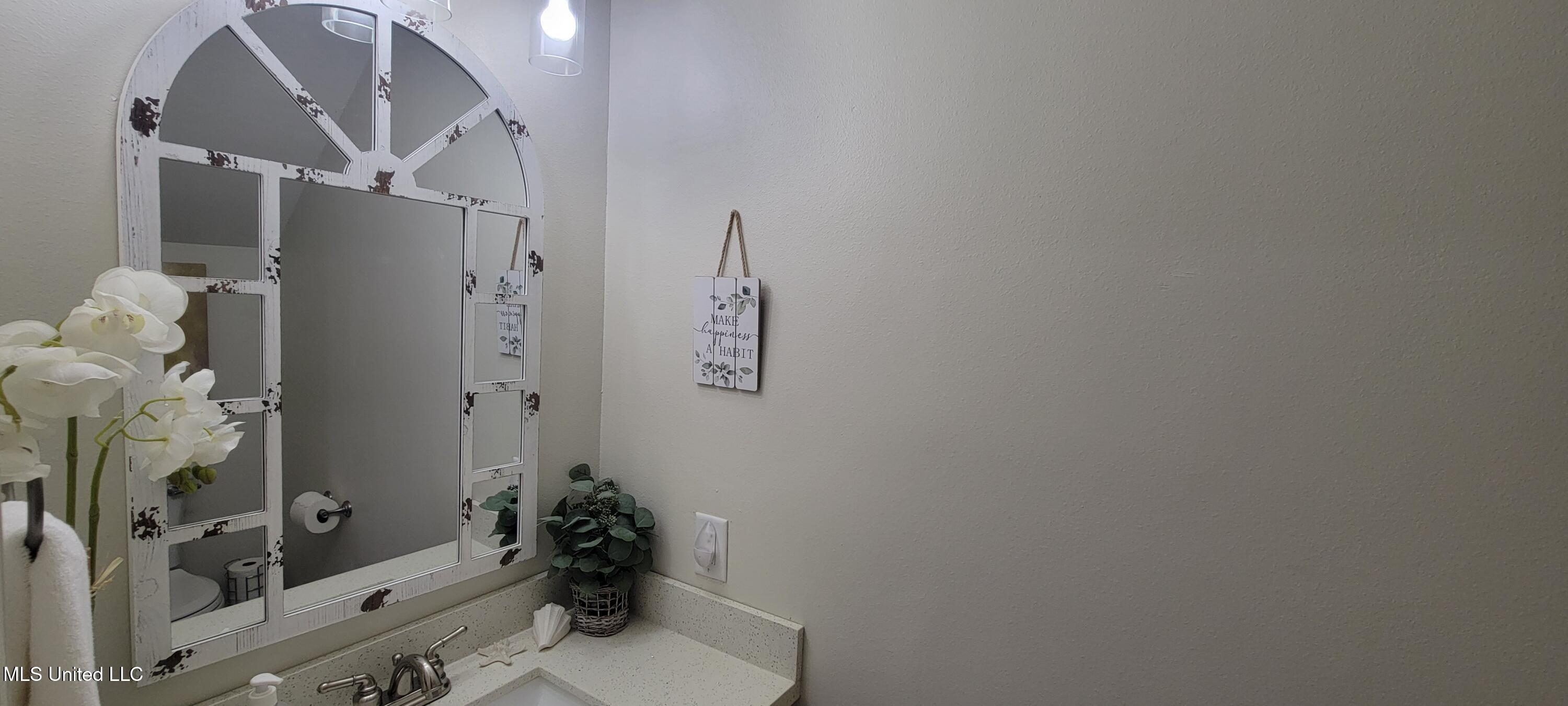 417 Highpoint Drive, Diamondhead, Mississippi image 29