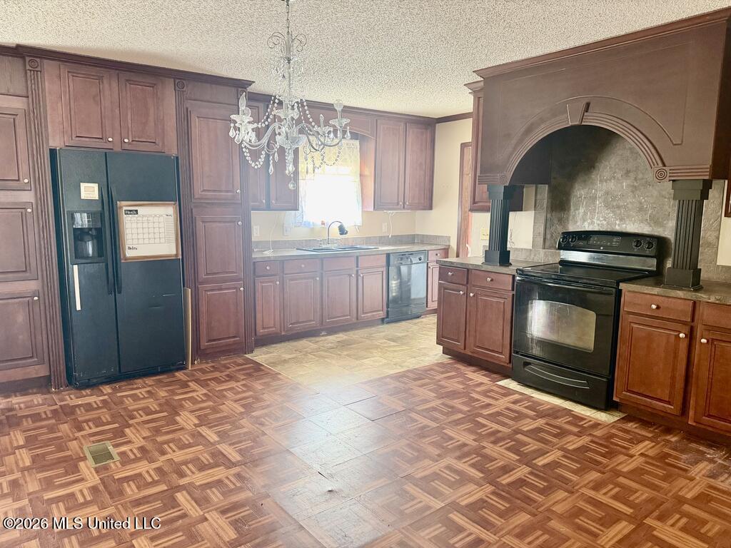 26200 Longvue Drive