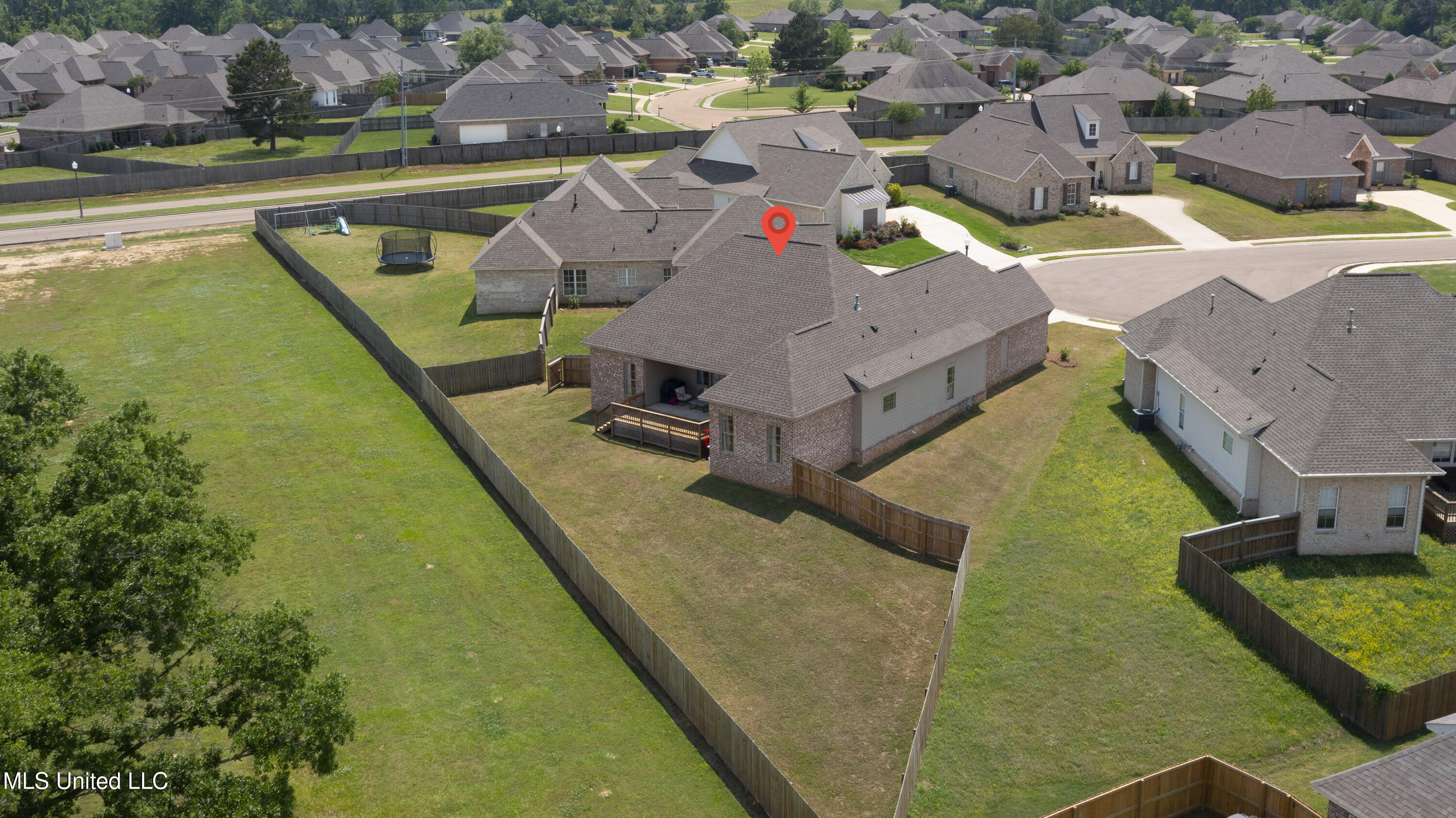 212 Ashbury Cove, Canton, Mississippi image 45
