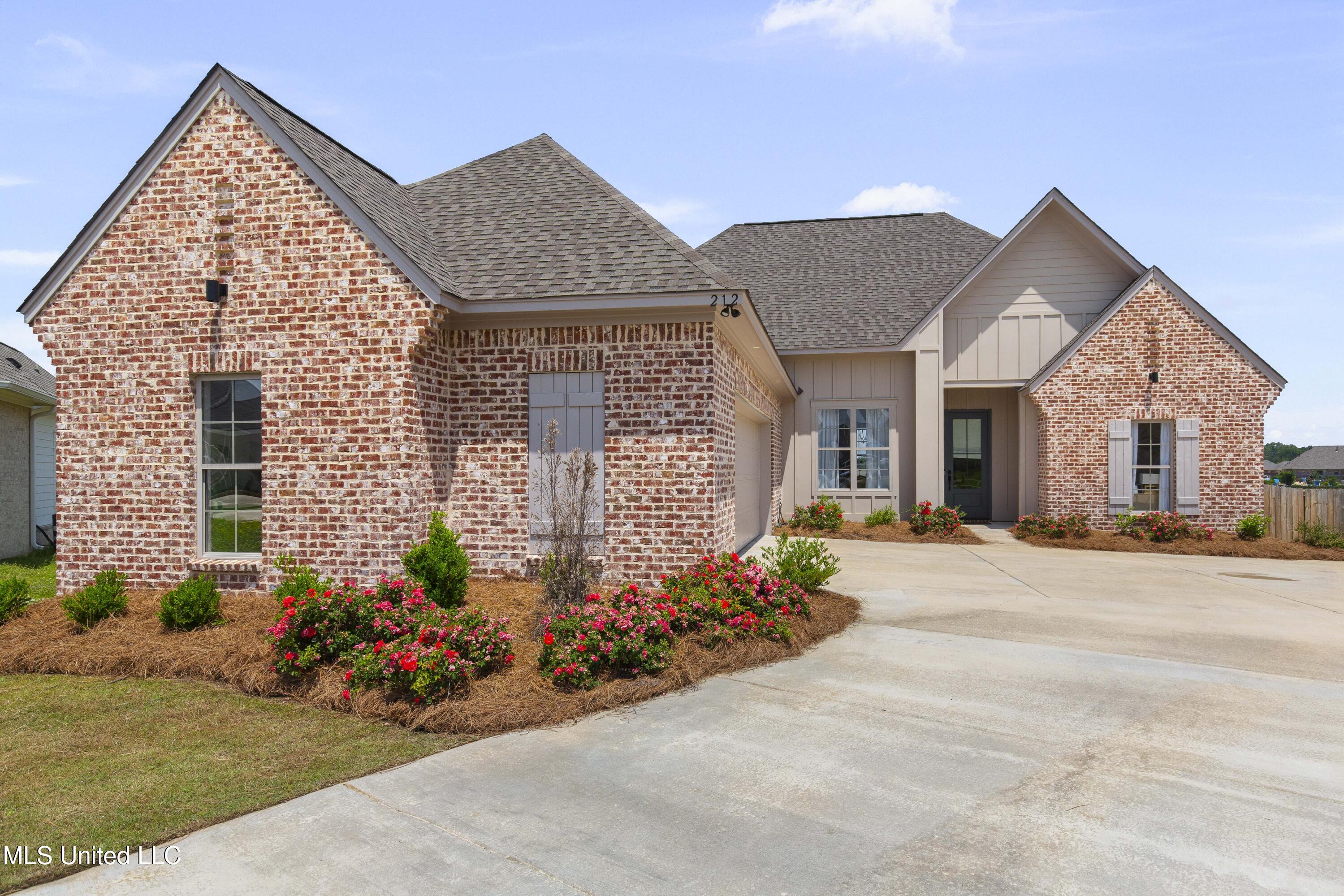 212 Ashbury Cove, Canton, Mississippi image 3