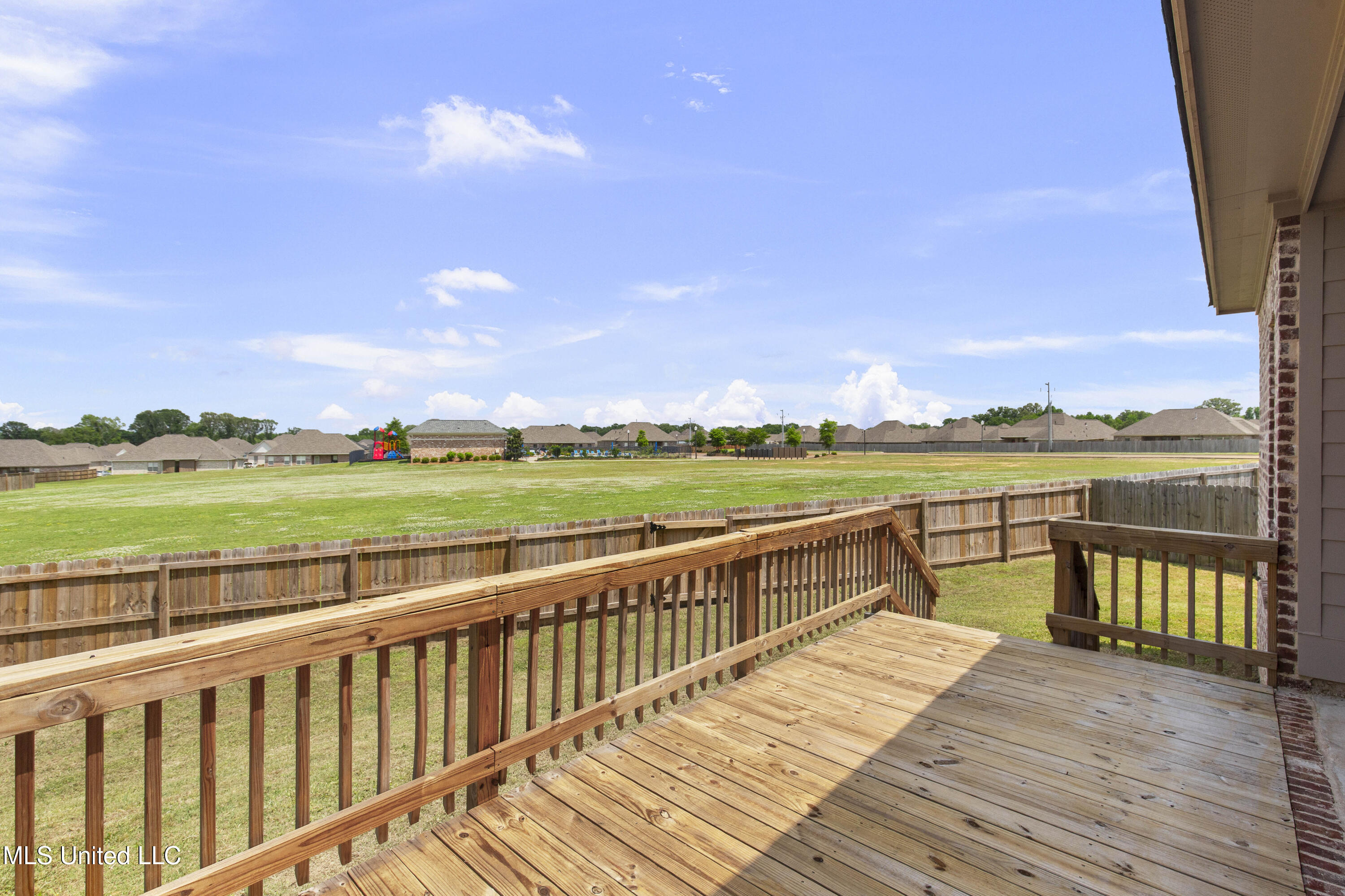 212 Ashbury Cove, Canton, Mississippi image 35