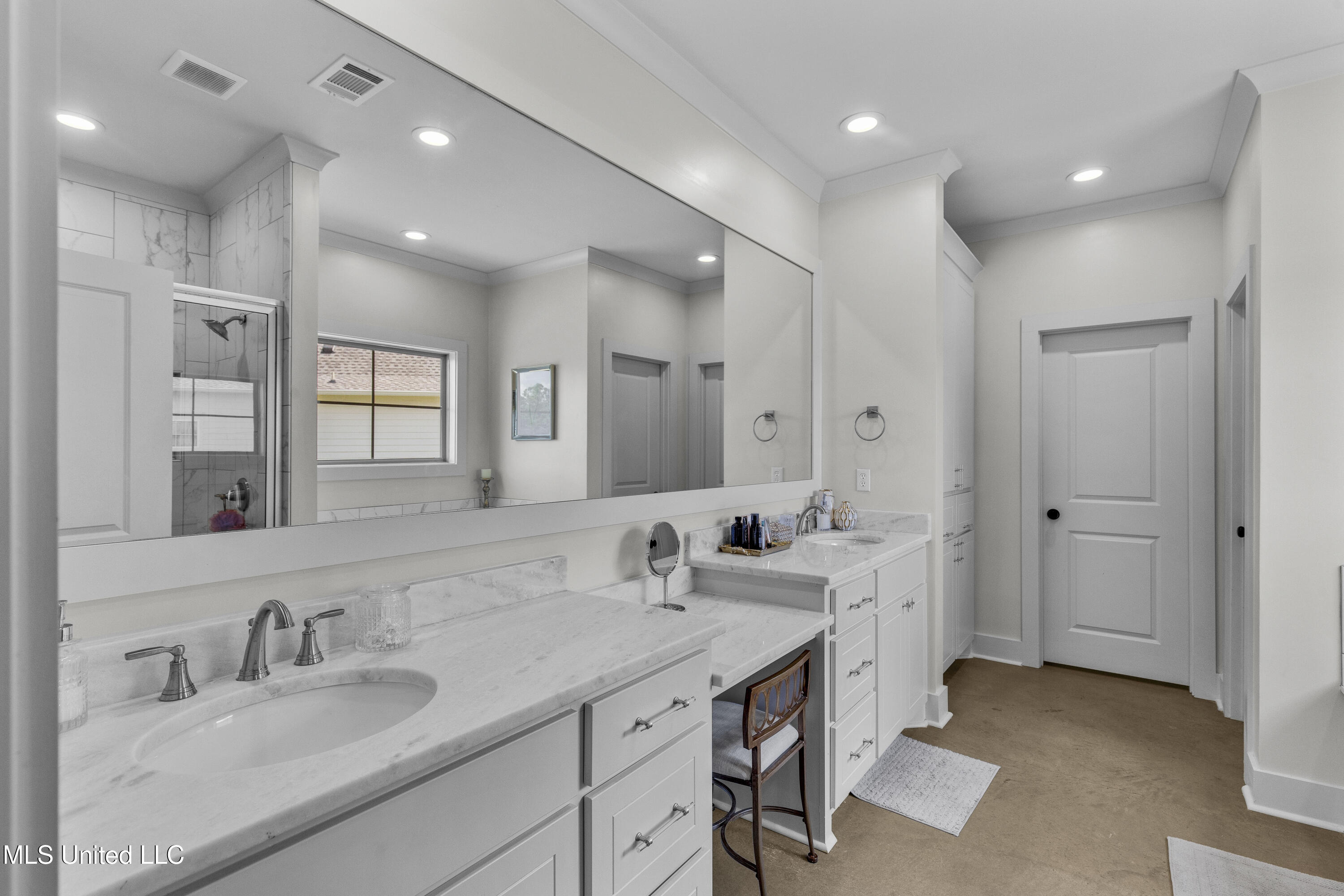 212 Ashbury Cove, Canton, Mississippi image 21