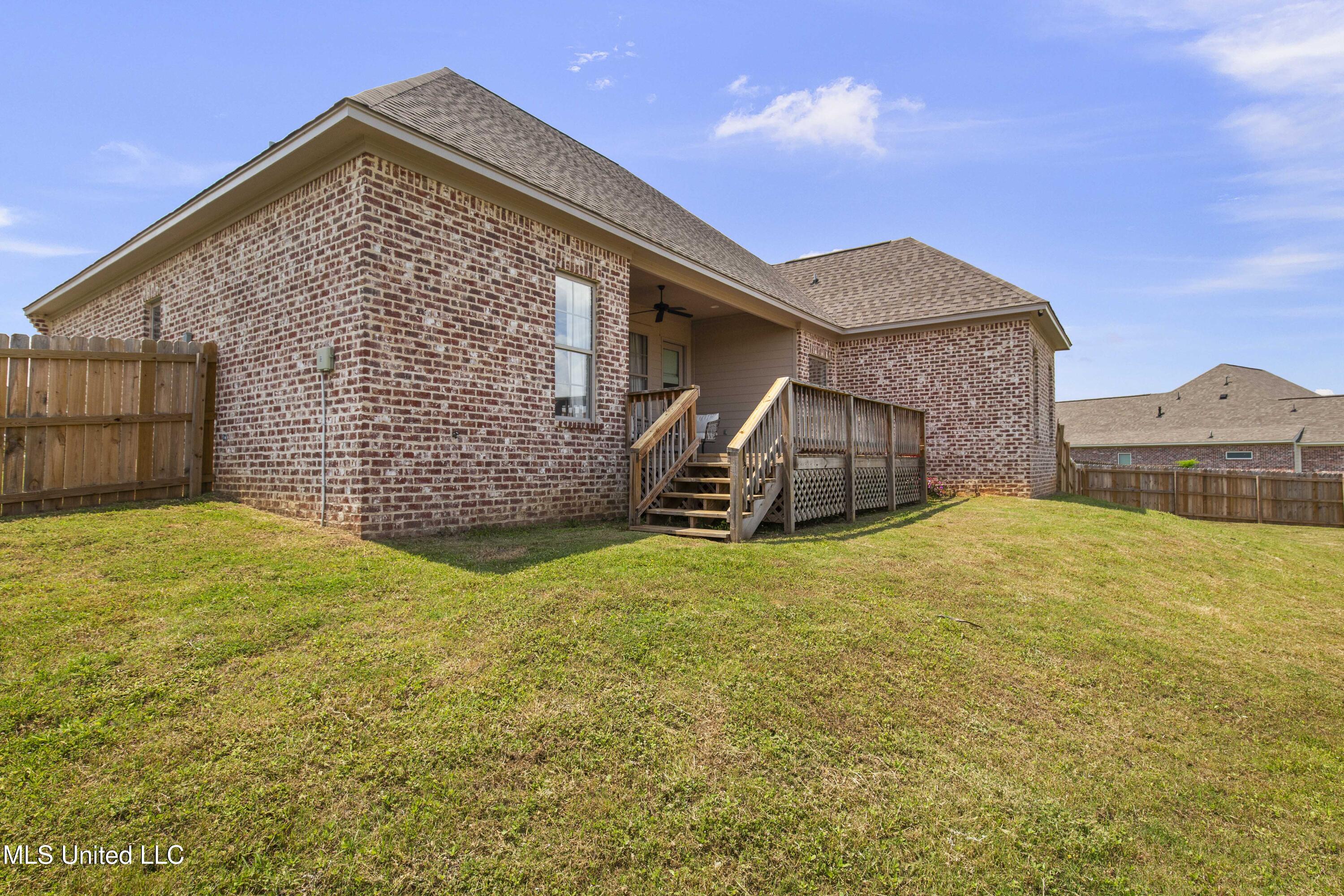 212 Ashbury Cove, Canton, Mississippi image 36
