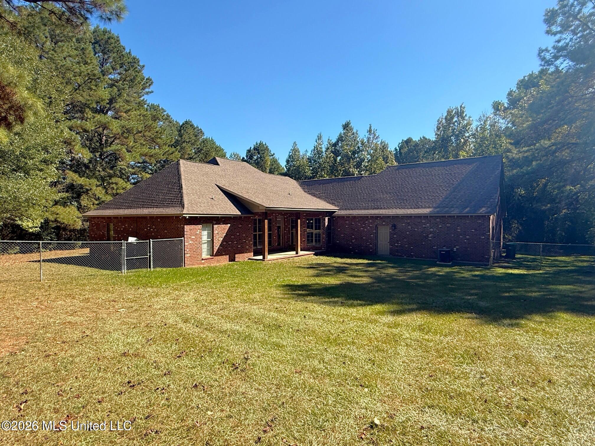 1038 Quail Ridge Drive