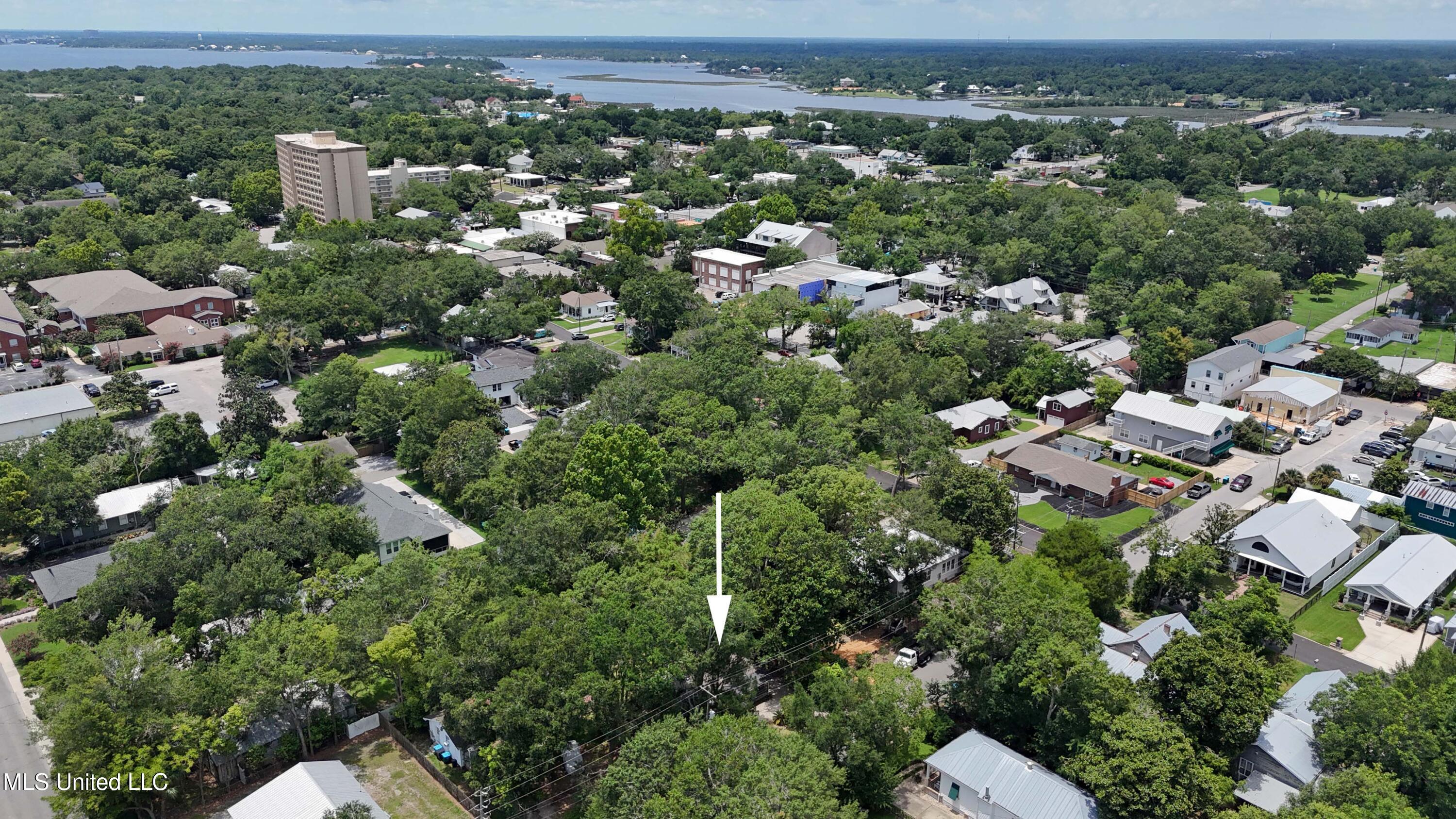 609 Russell Avenue, Ocean Springs, Mississippi image 19