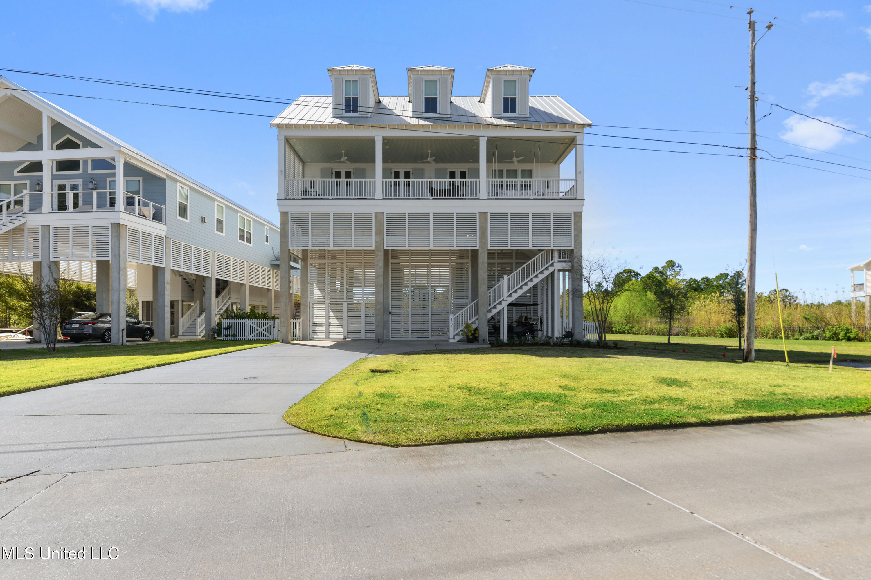 1532 N Beach Boulevard, Bay Saint Louis, Mississippi image 1
