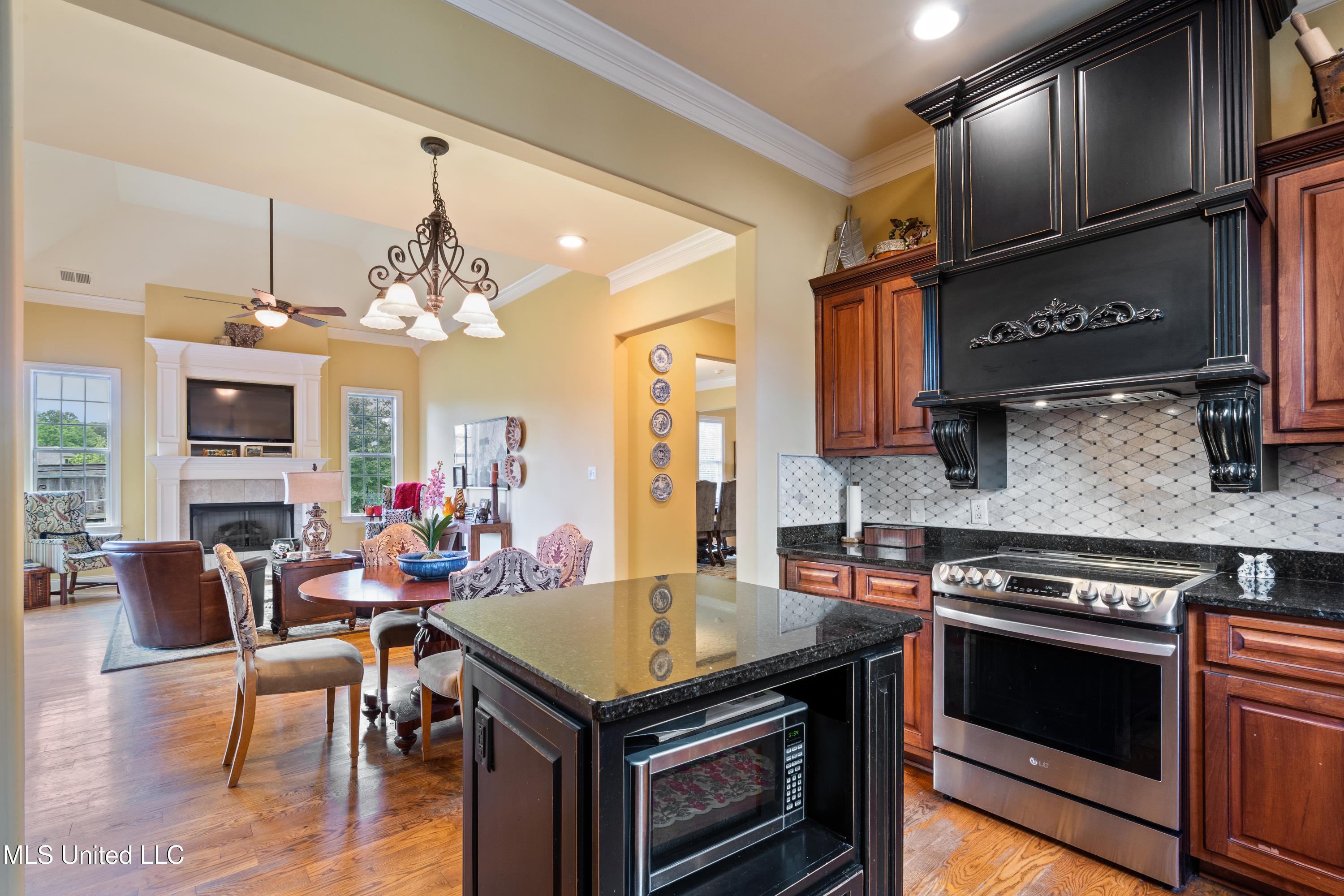 3095 W Beauvoir Place, Hernando, Mississippi image 16