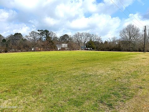Vacant Land For Sale - 4019 E Fernwood Road<br/> Pike County, McComb, MS 39648