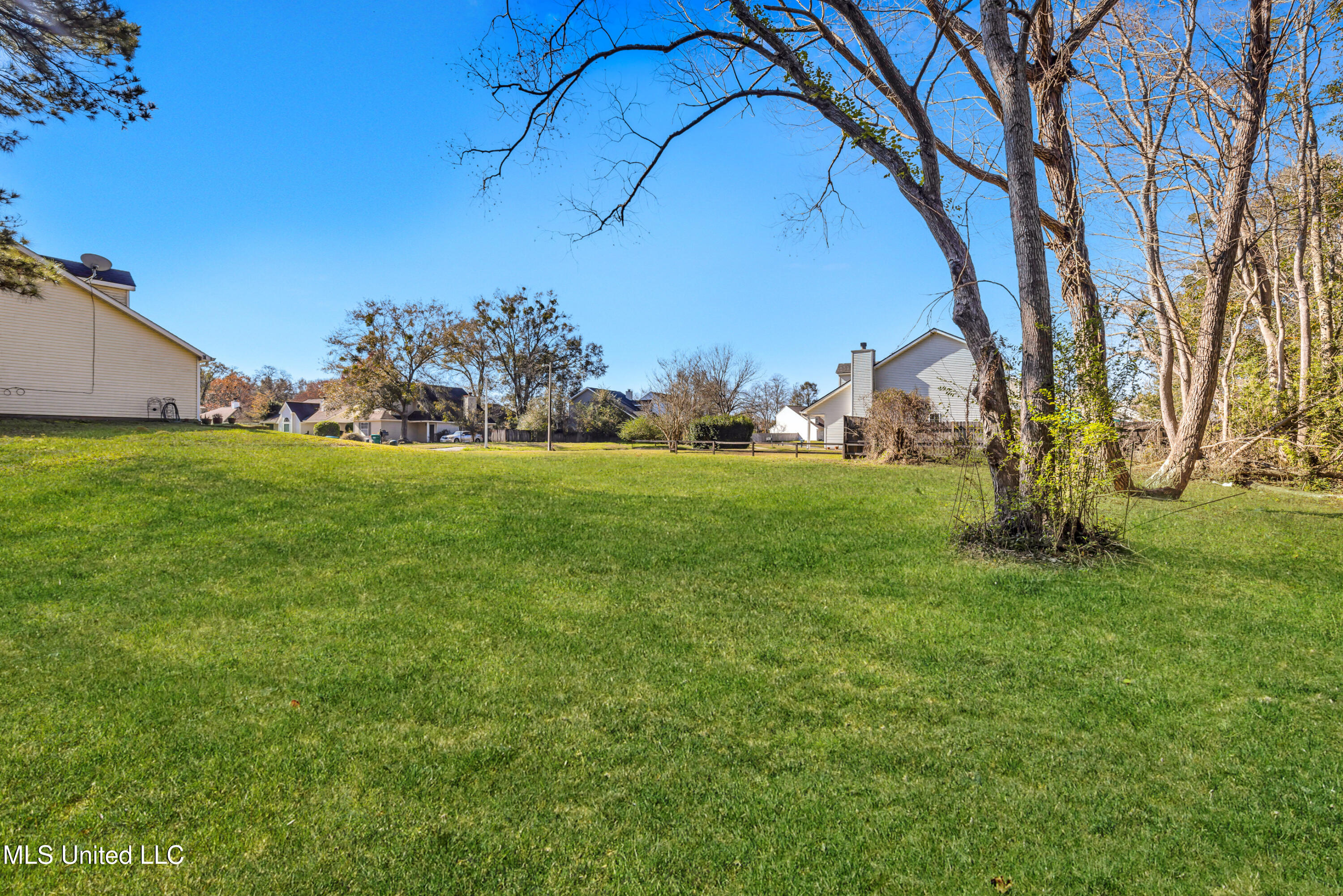 13408 Locust Hill Drive, Gulfport, Mississippi image 39