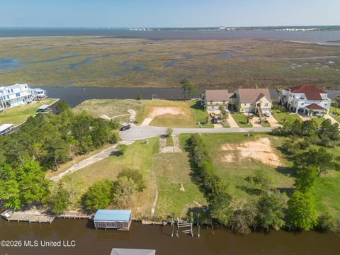 Vacant Land For Sale - 1348 Poki Place<br/> Hancock County, Diamondhead, MS 39525