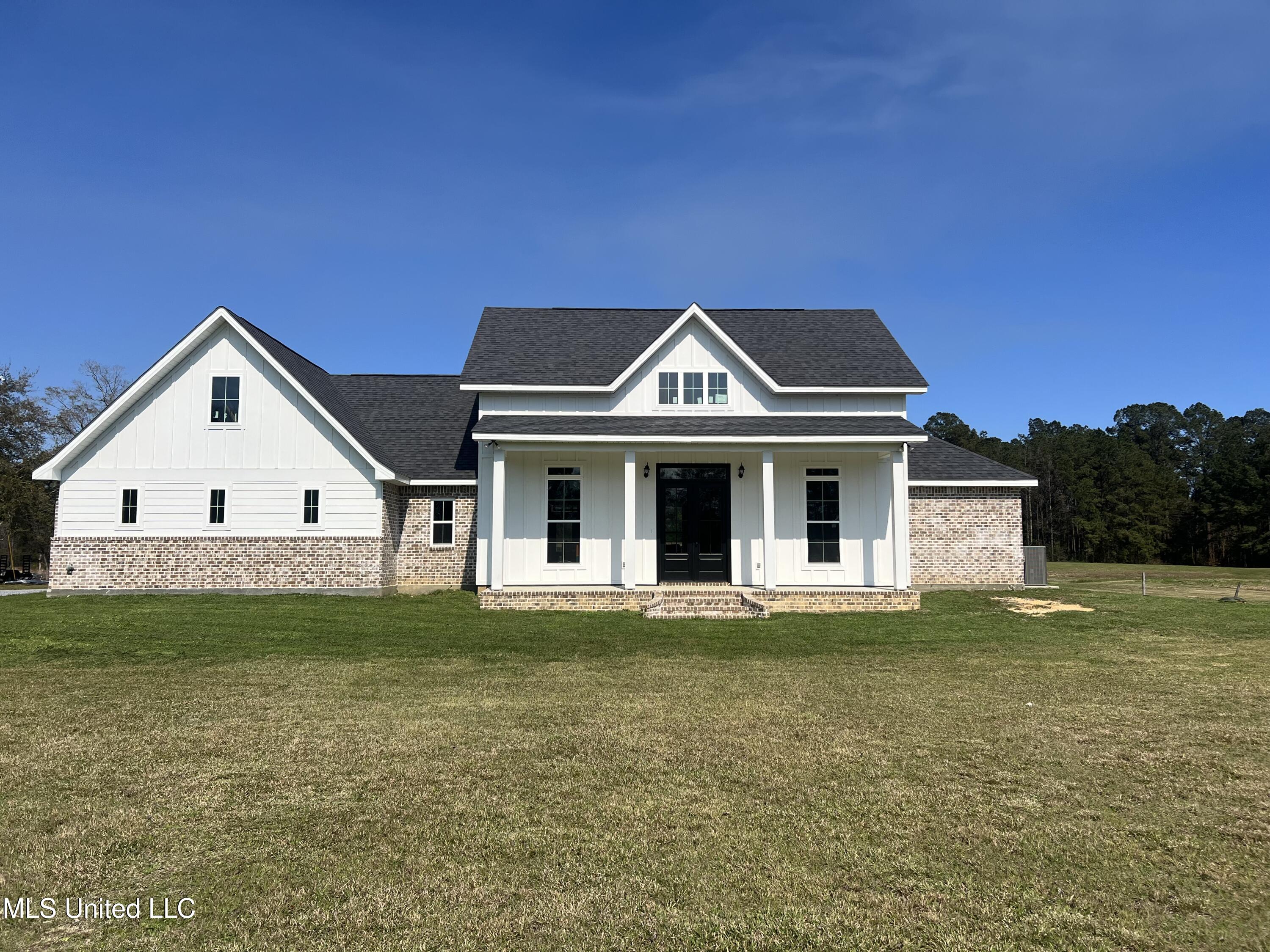 13240 Wolf River Road, Gulfport, Mississippi image 1