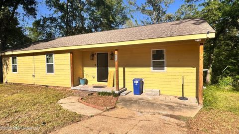Homes For Sale - 2616 Glenn Street<br/> Hinds County, Jackson, MS 39204