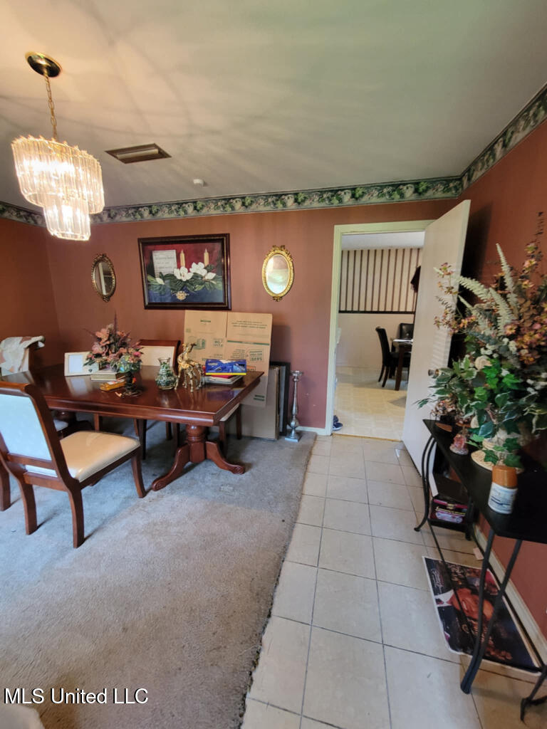 1405 Dianne Drive, Jackson, Mississippi image 4
