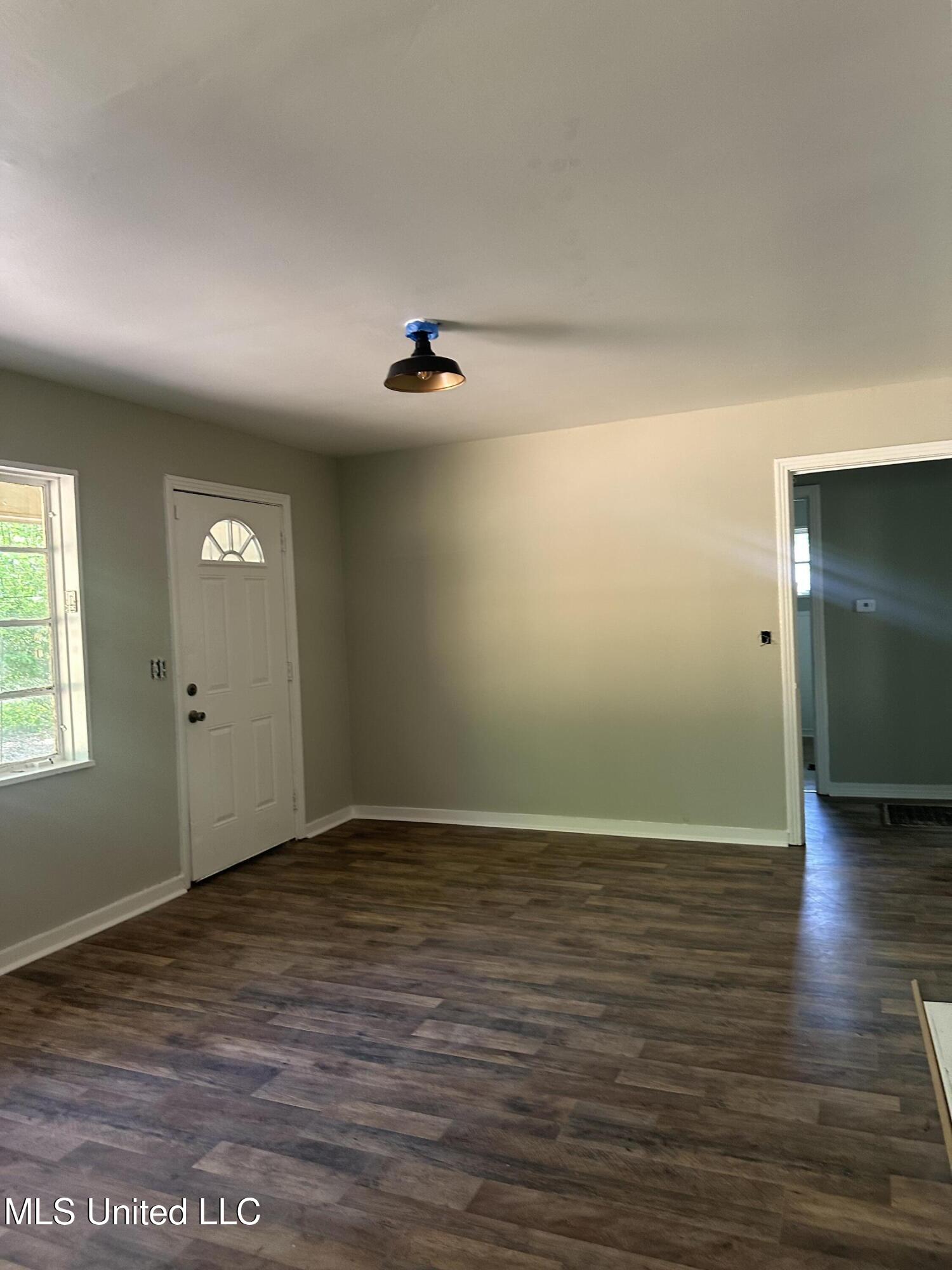 3251 Corey Drive, Jackson, Mississippi image 4