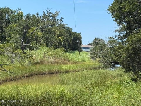 Vacant Land For Sale - Belle Fontaine Drive<br/> Ocean Springs, MS 39564