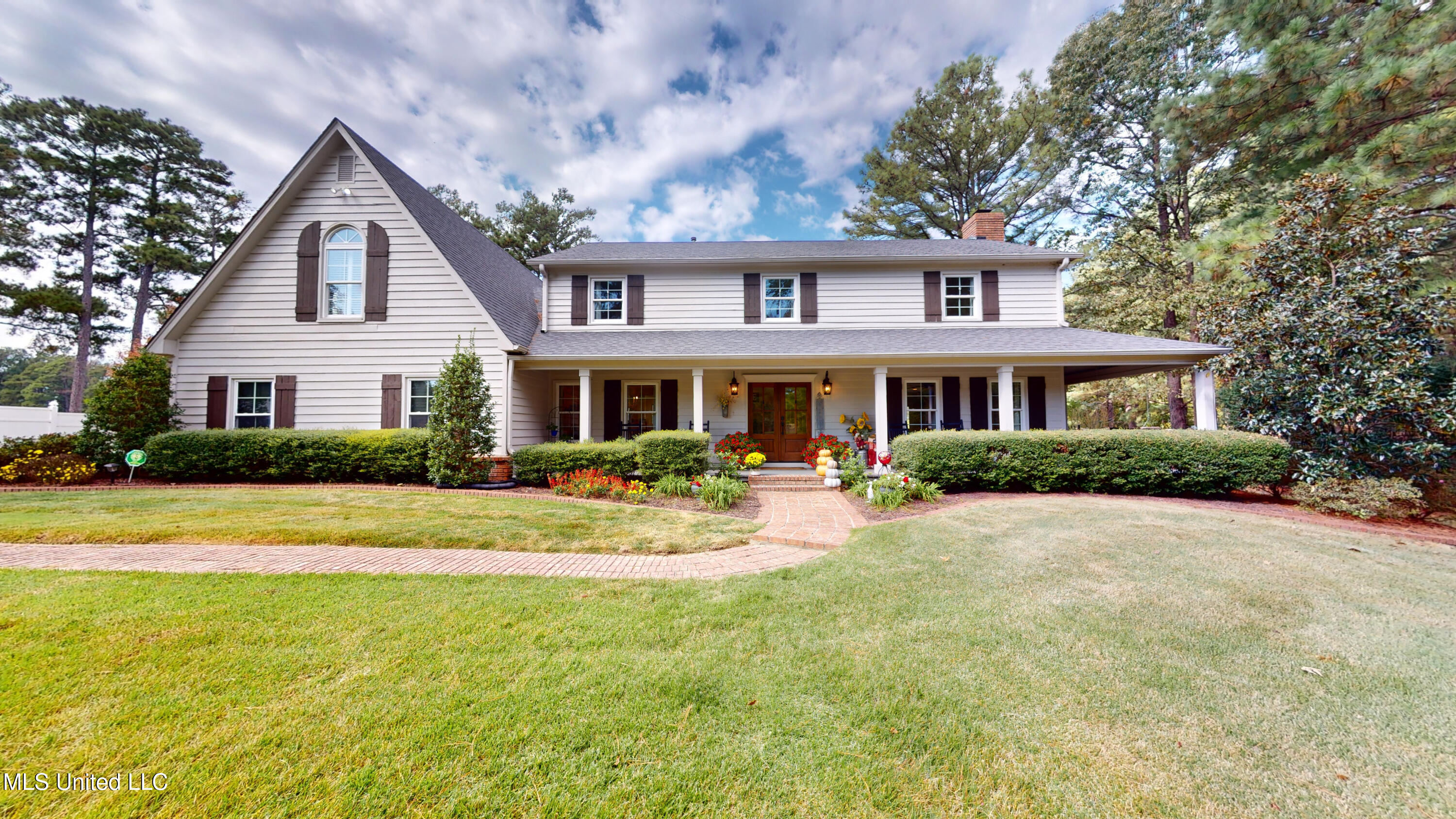 8771 Oakchase Cove, Walls, Mississippi image 3