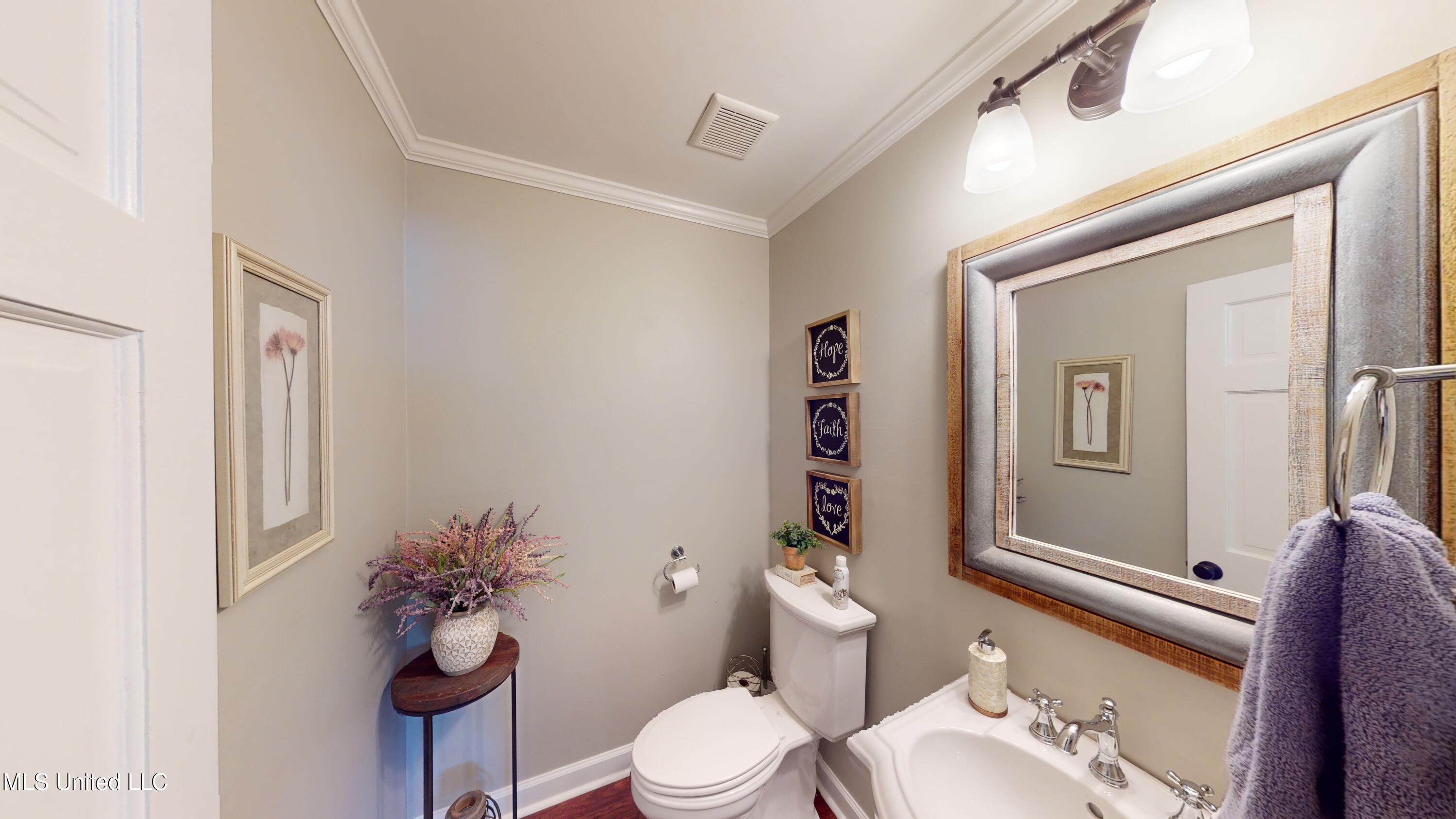 8771 Oakchase Cove, Walls, Mississippi image 16