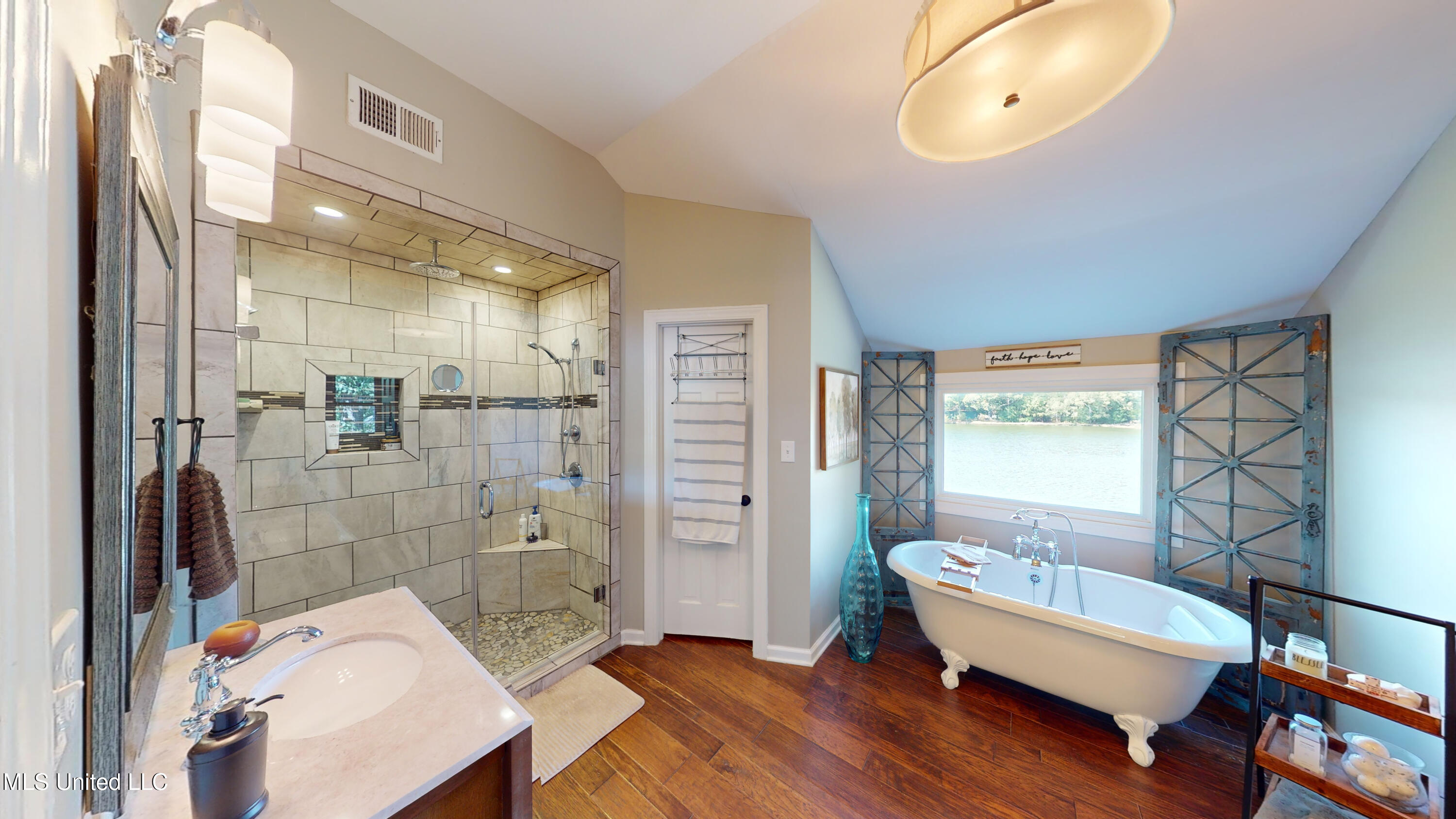8771 Oakchase Cove, Walls, Mississippi image 36