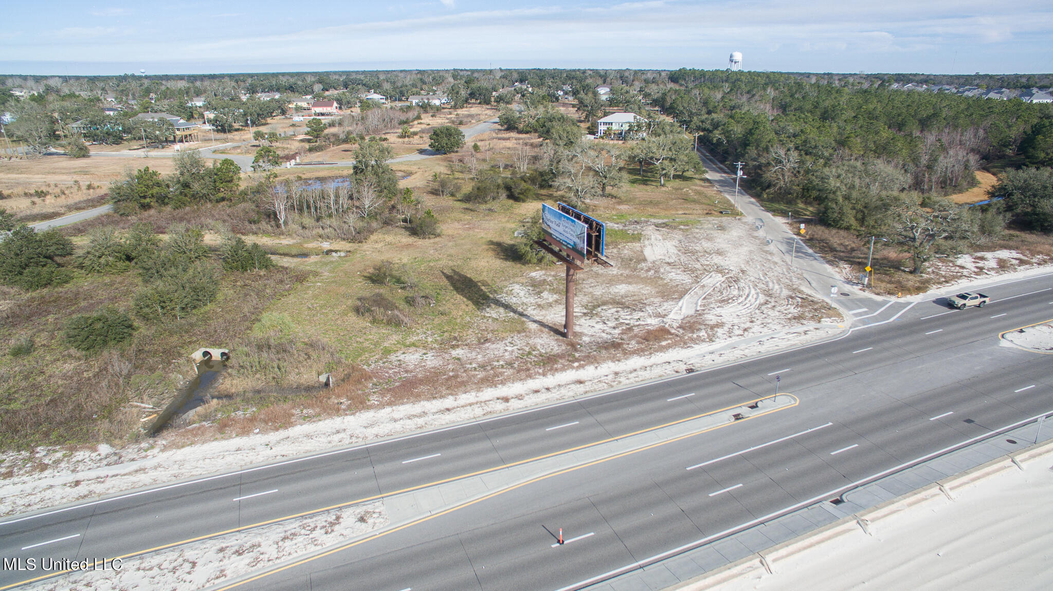 920 Beach Boulevard, Long Beach, Mississippi image 1