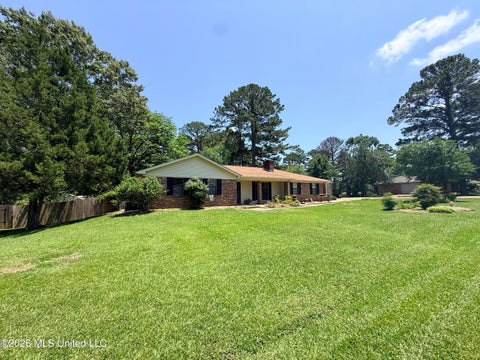 Homes For Sale - 101 Brandy Run Road<br/> Brandon, MS 39047