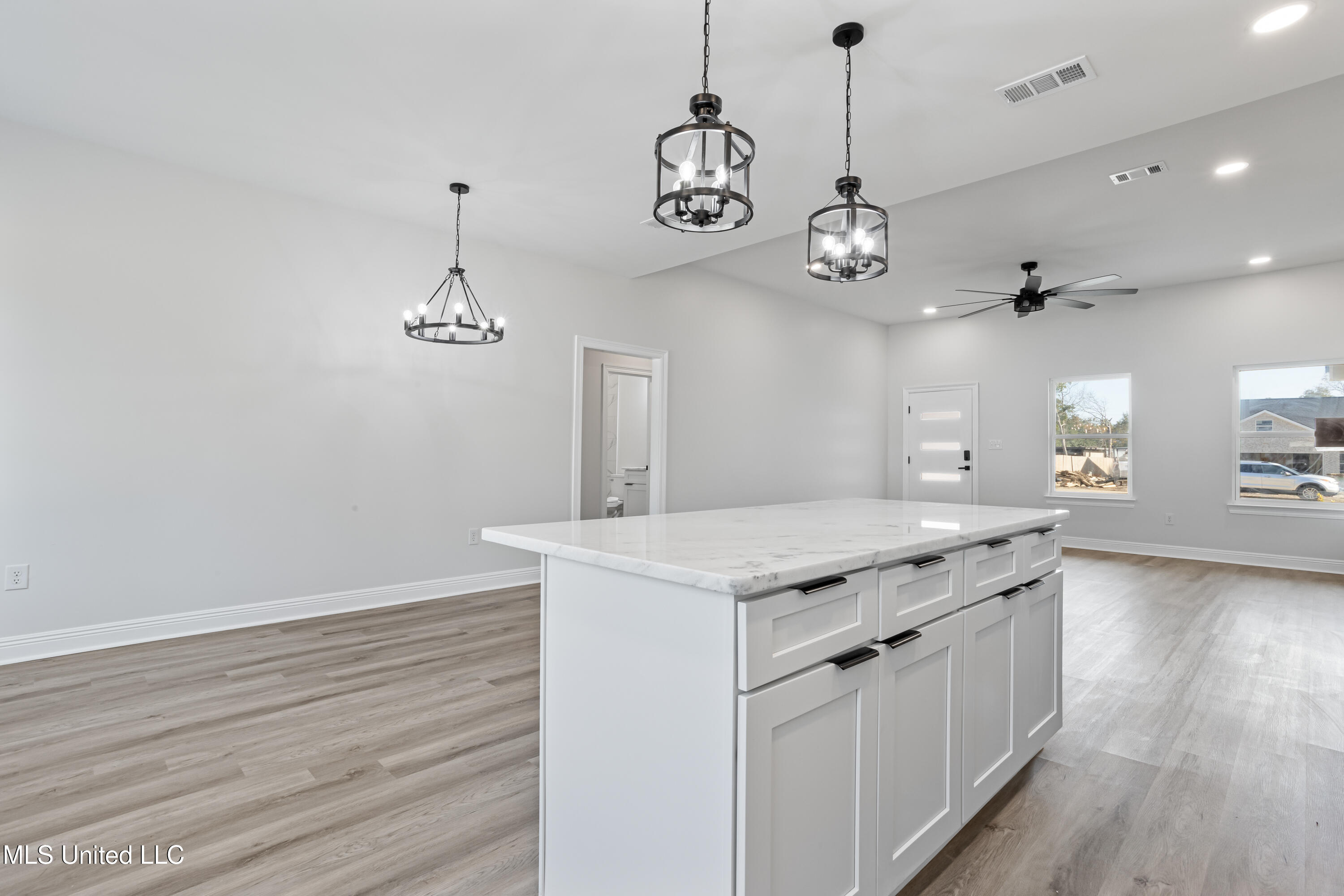2608 N 8th Street, Ocean Springs, Mississippi image 15