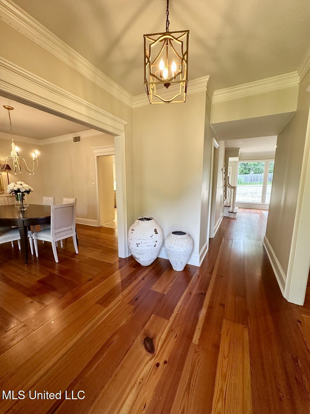 210 Brae Burn Drive, Jackson, Mississippi image 2